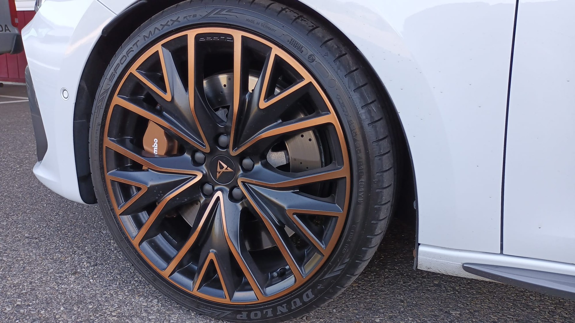 CUPRA LEON VZ 2.0 TSI DSG-image-16
