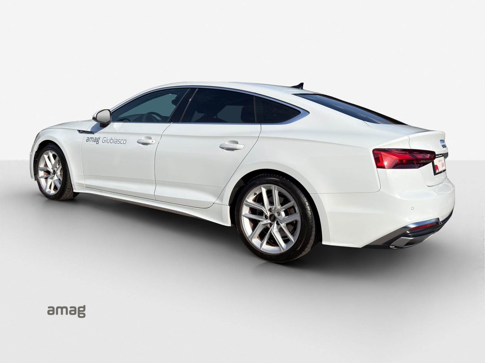 AUDI A5 Sportback 40 TFSI S-Line S-tronic quattro-image-2