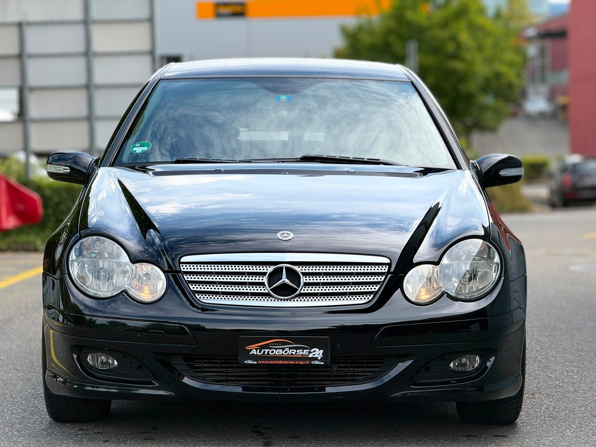 MERCEDES-BENZ C 180 Kompressor Coupé-showroom-element-2