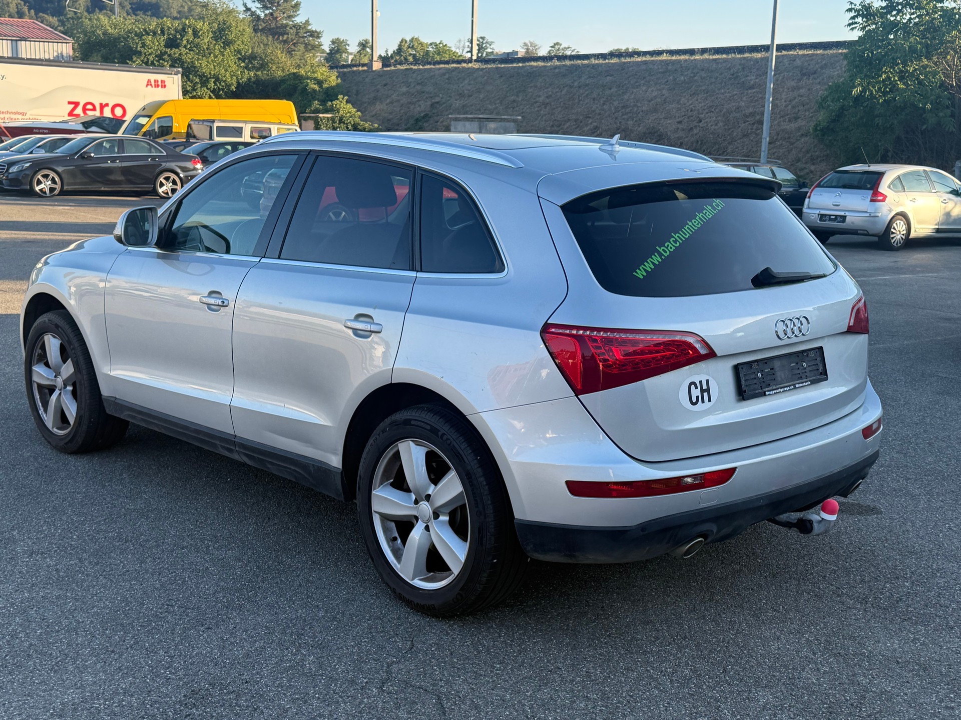 AUDI Q5 3.0 TDI quattro S-tronic-image-4