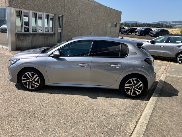 PEUGEOT 208 1.2 PureTech Allure Pack EAT8-image-2
