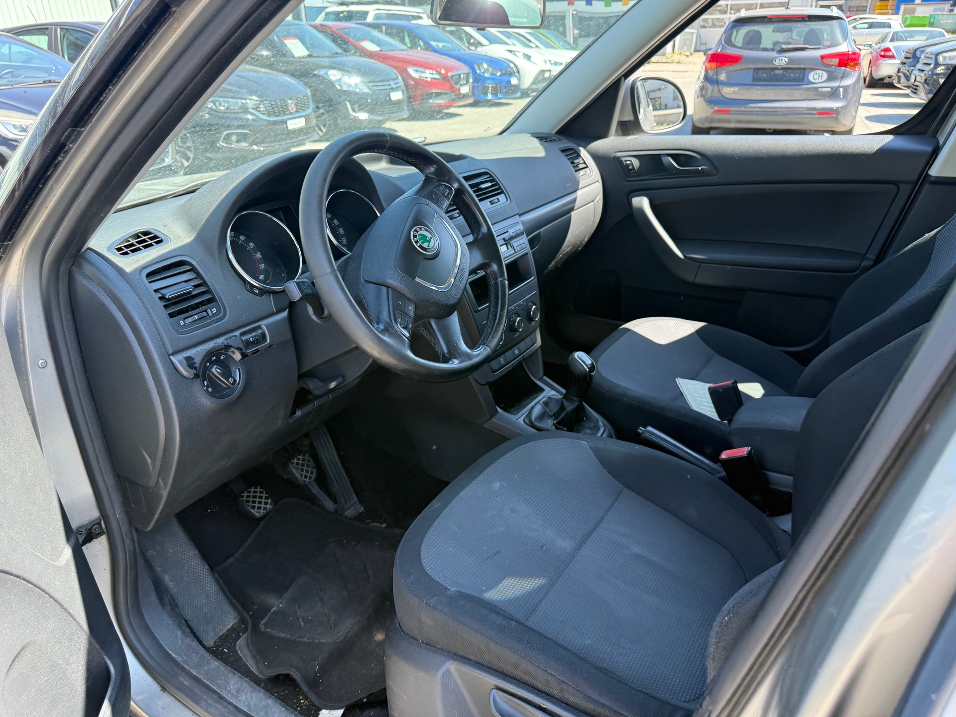 SKODA Yeti 2.0 TDI Ambition 4x4-image-21