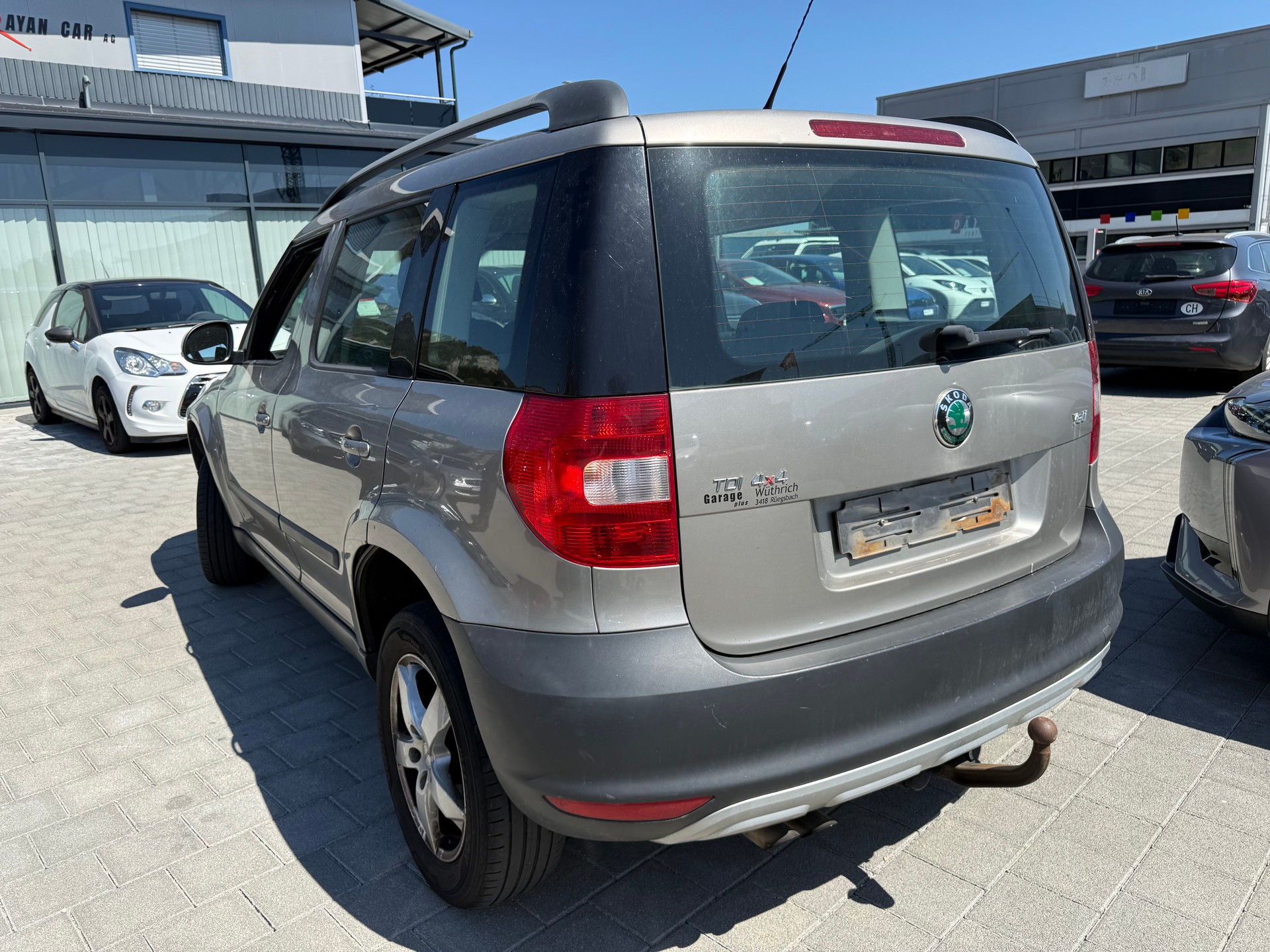 SKODA Yeti 2.0 TDI Ambition 4x4-image-12