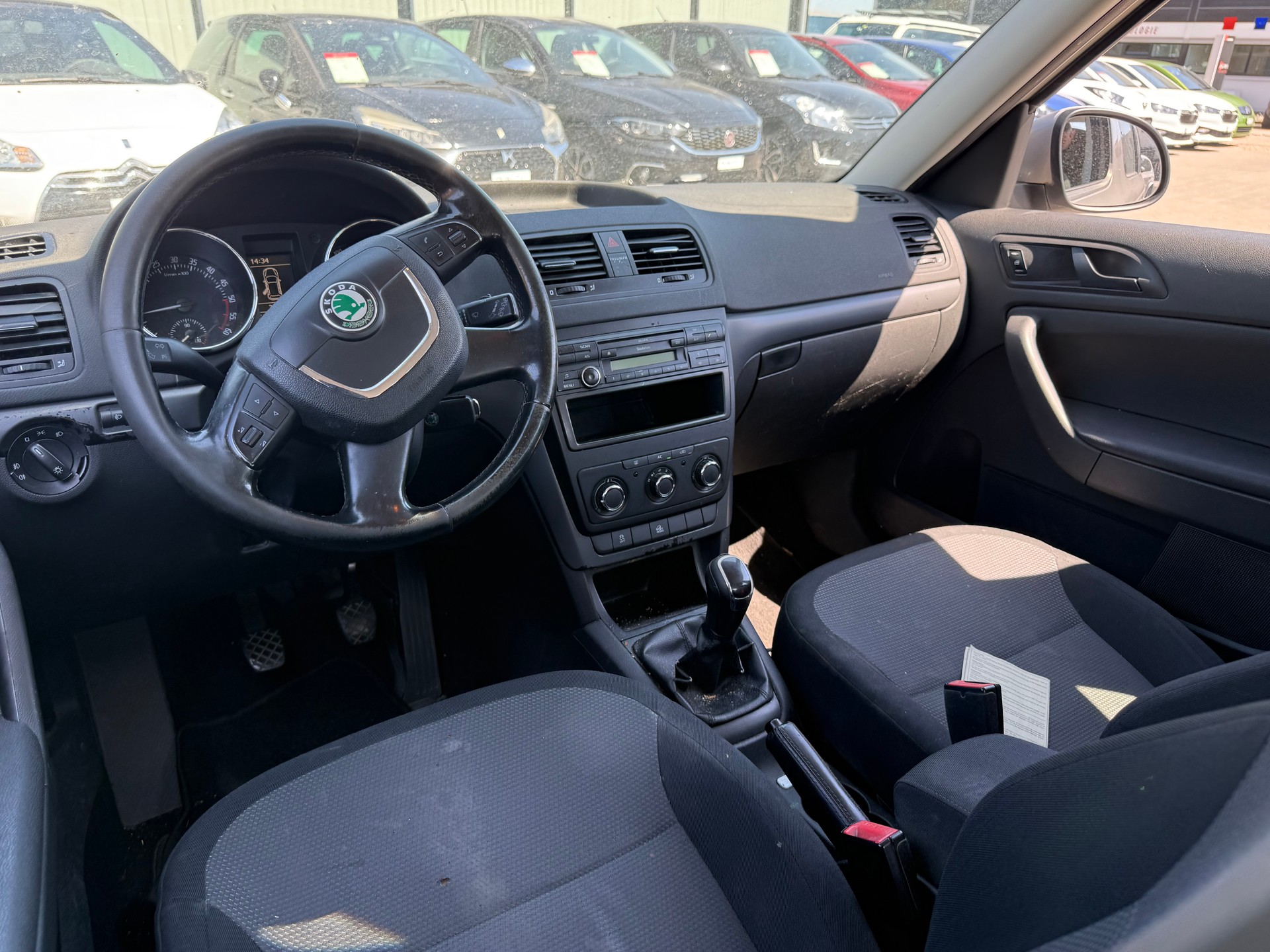 SKODA Yeti 2.0 TDI Ambition 4x4-image-22