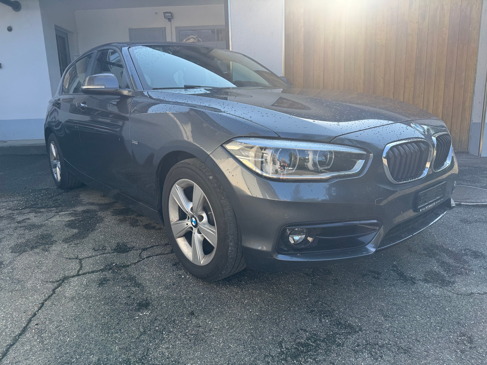 BMW 118d xDrive-image-7