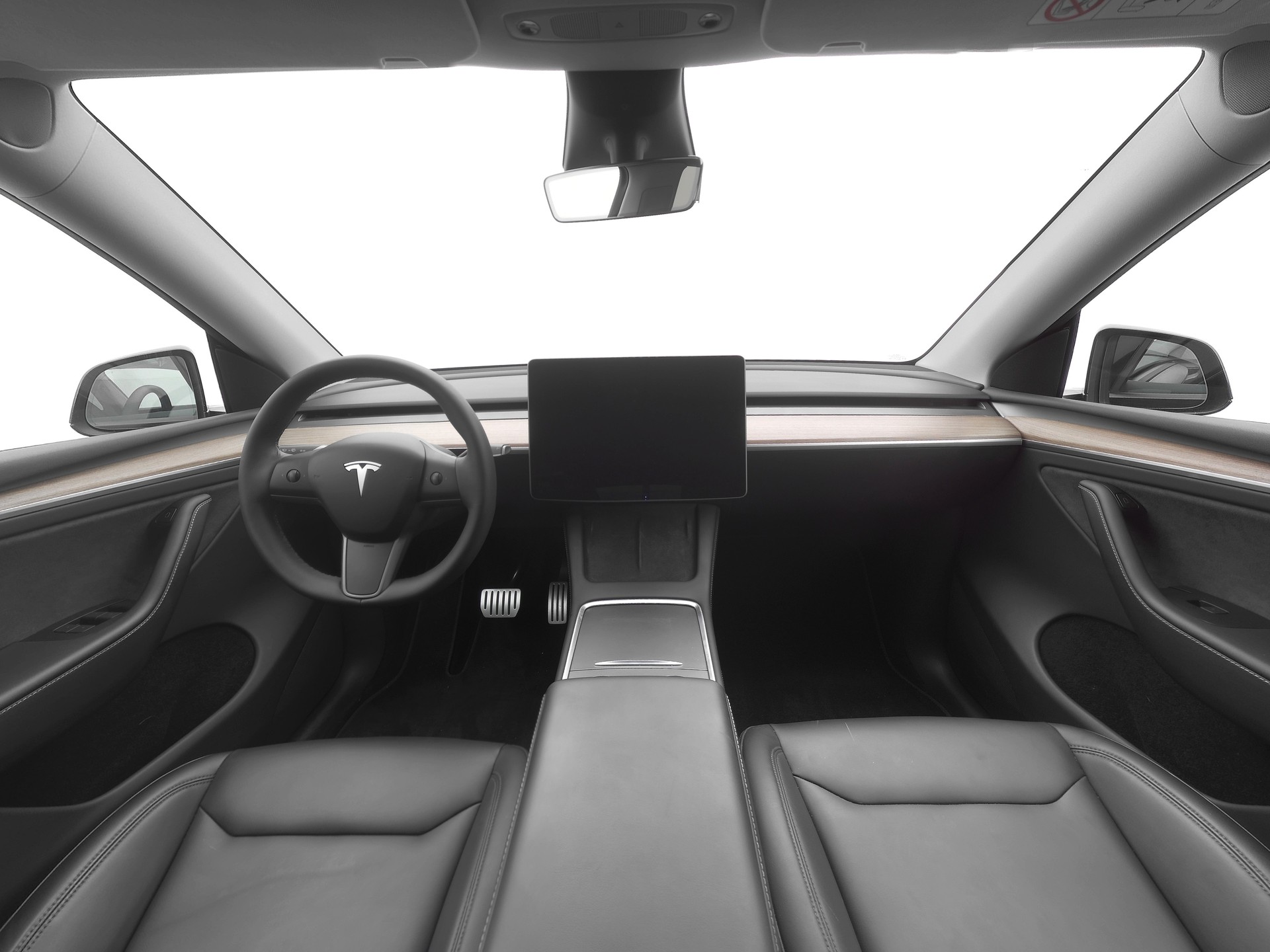 TESLA Model Y Performance-image-5