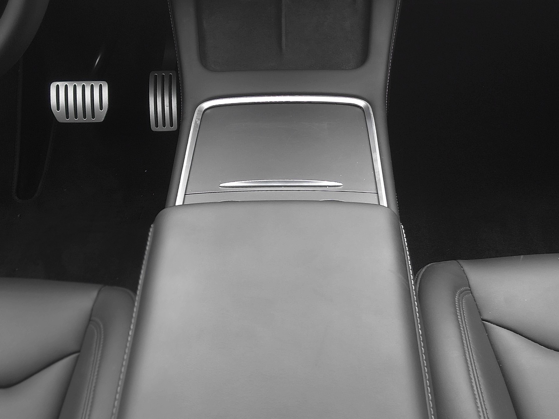TESLA Model Y Performance-image-9