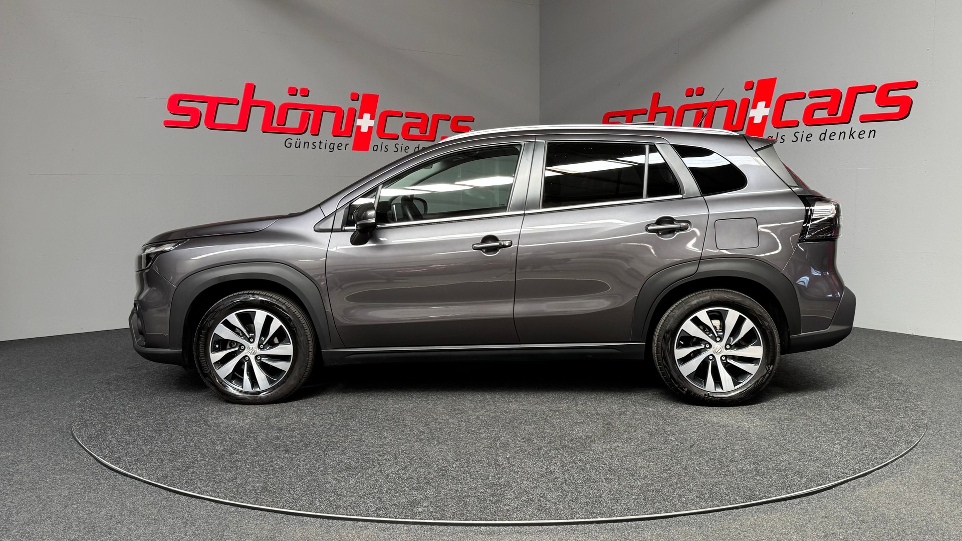 SUZUKI S-Cross 1.5 Compact Top Hybrid-showroom-element-2