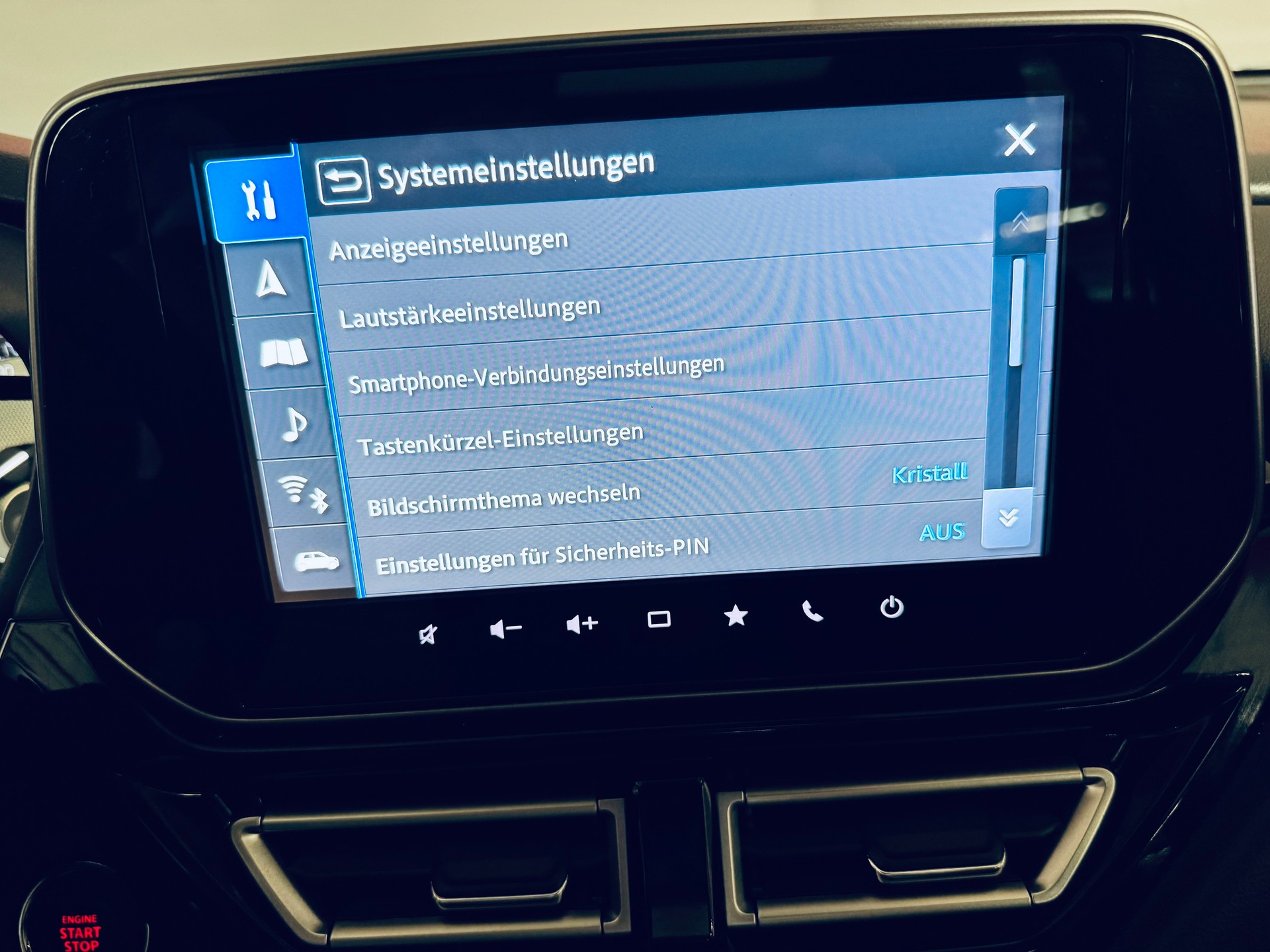 SUZUKI S-Cross 1.5 Compact Top Hybrid-image-21