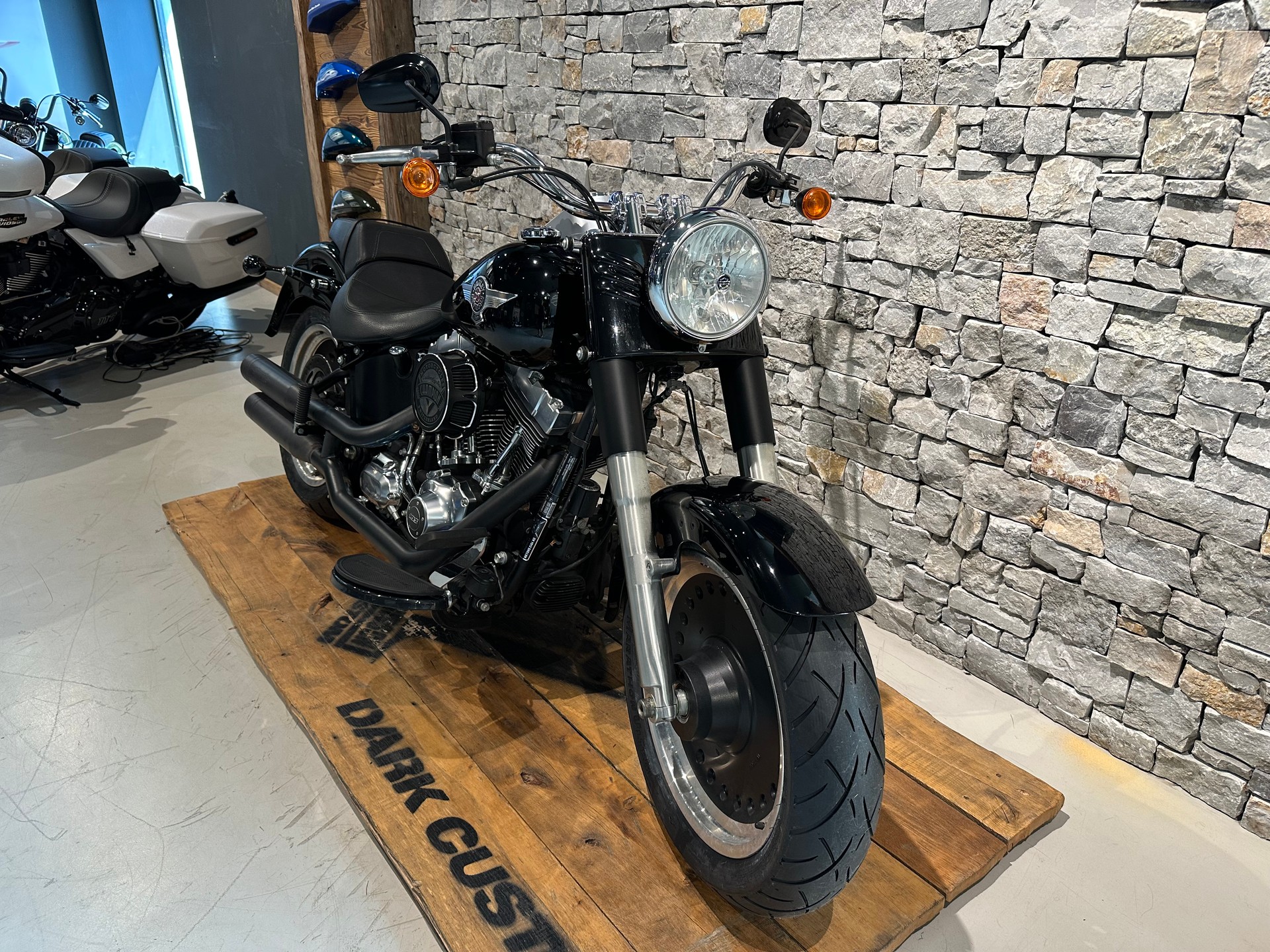 HARLEY-DAVIDSON FLSTFB Fat Boy Special ABS-showroom-element-1