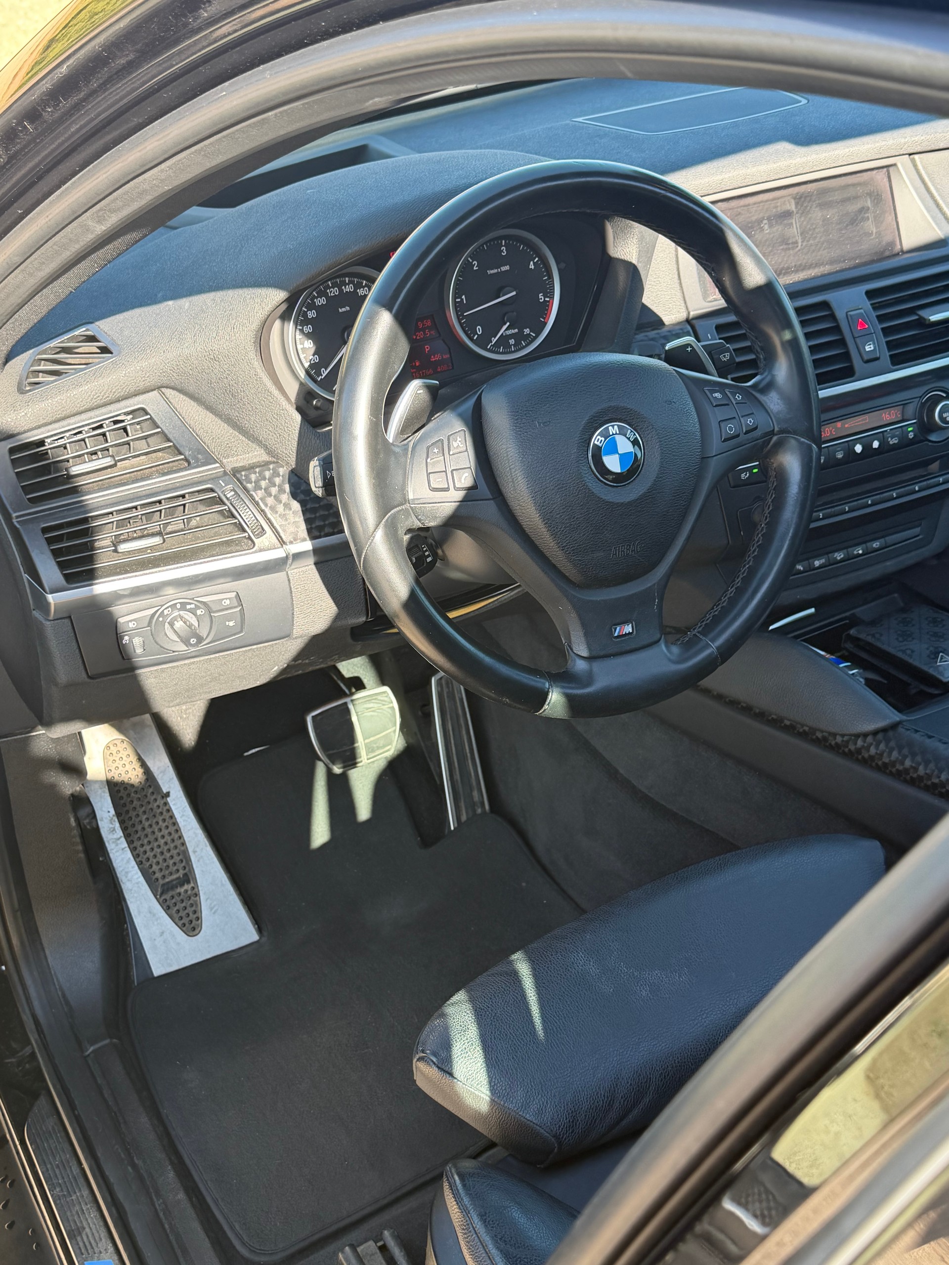 BMW 40d xDrive-image-3