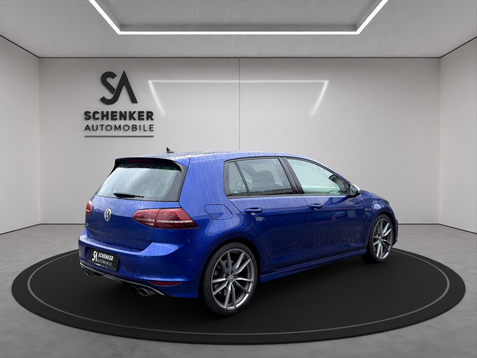 VW Golf 2.0 TSI R 4Motion DSG-image-4