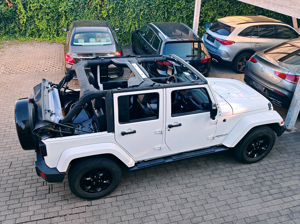 JEEP Wrangler 2.8CRD Unlimited Black Edition II Aut.-image-15