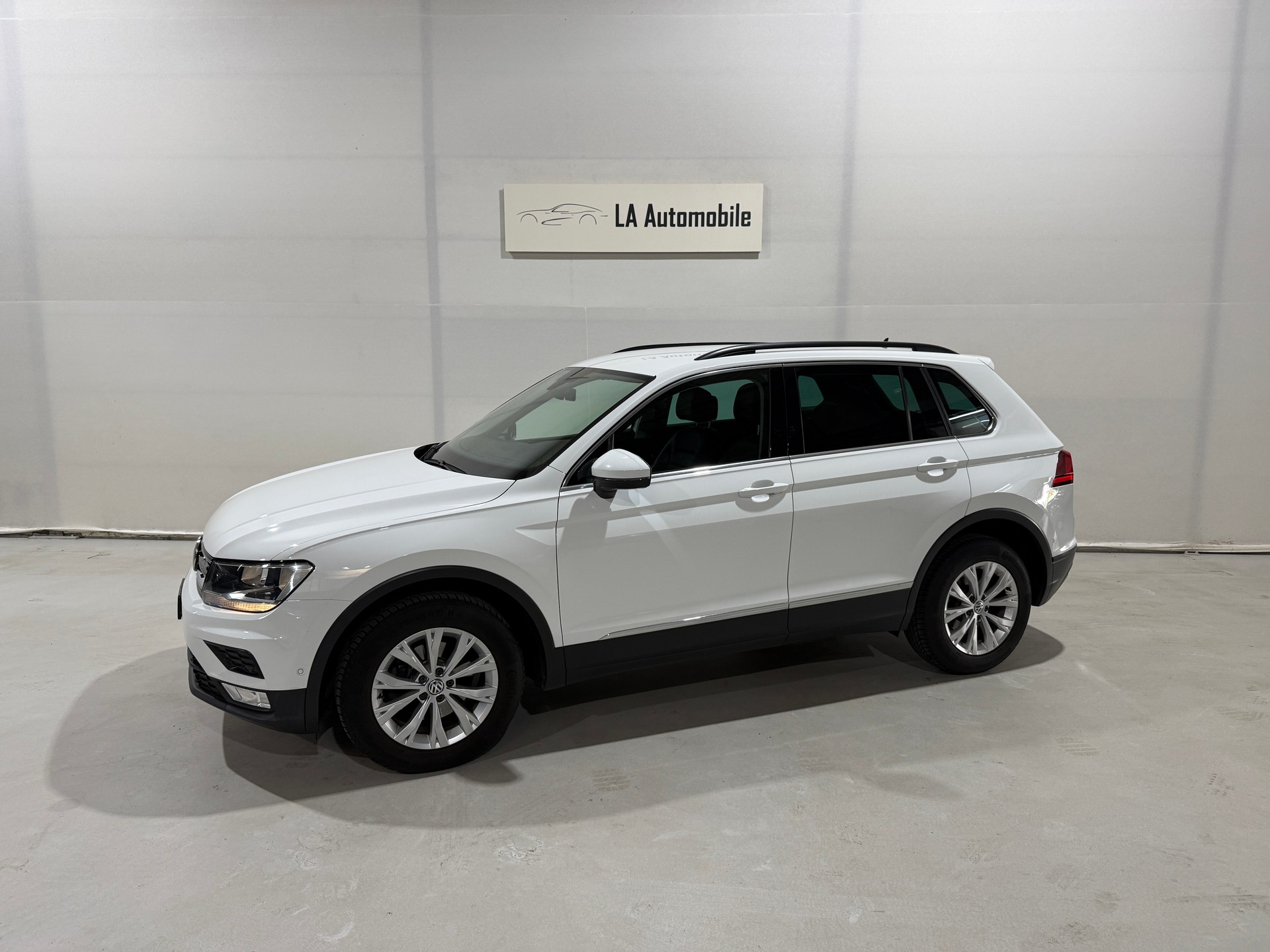 VW Tiguan 2.0 TDI SCR Comfortline 4Motion DSG-image-0