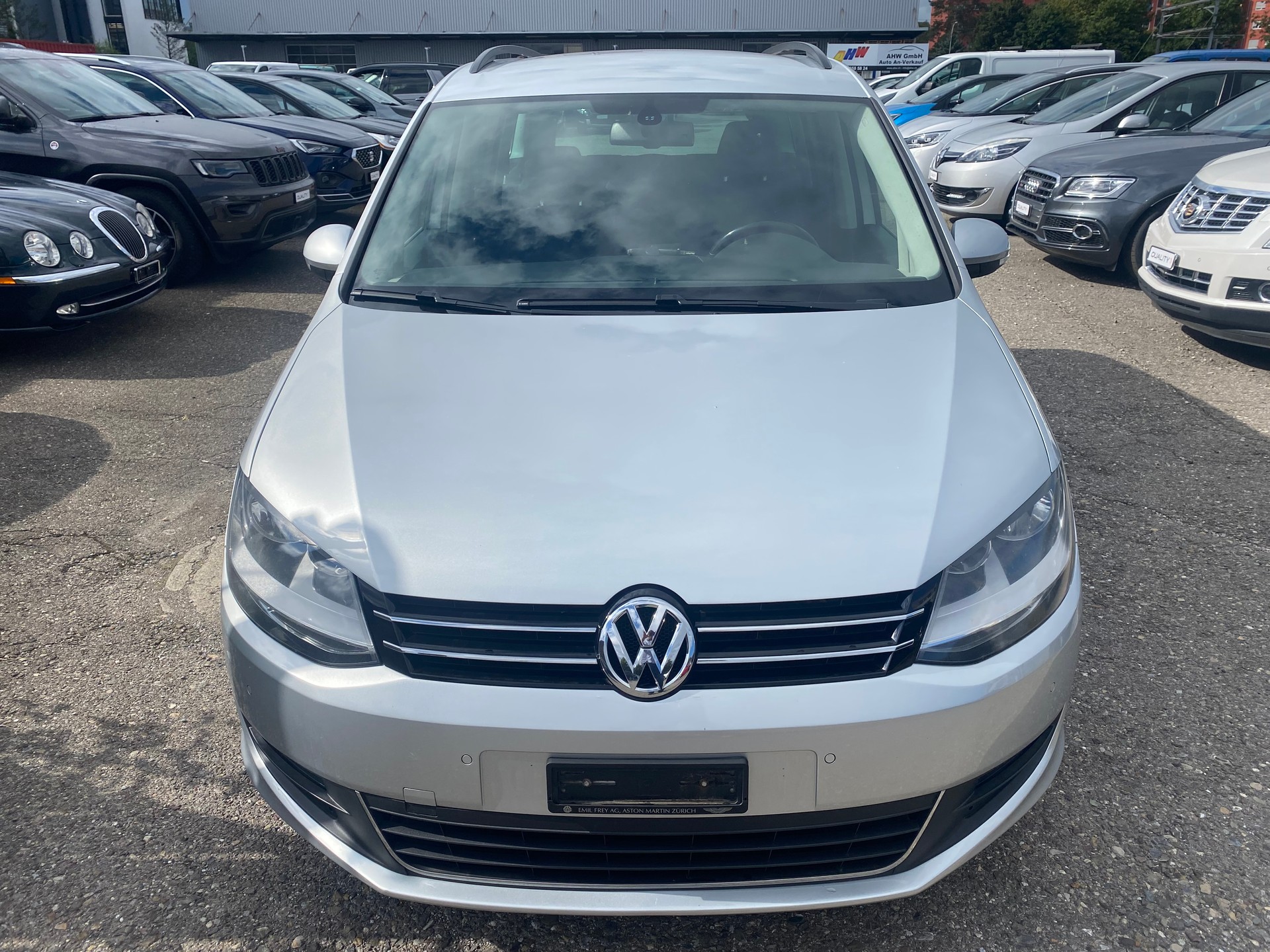 VW Sharan 2.0 TDI BlueMotion Technology Trendline-image-0