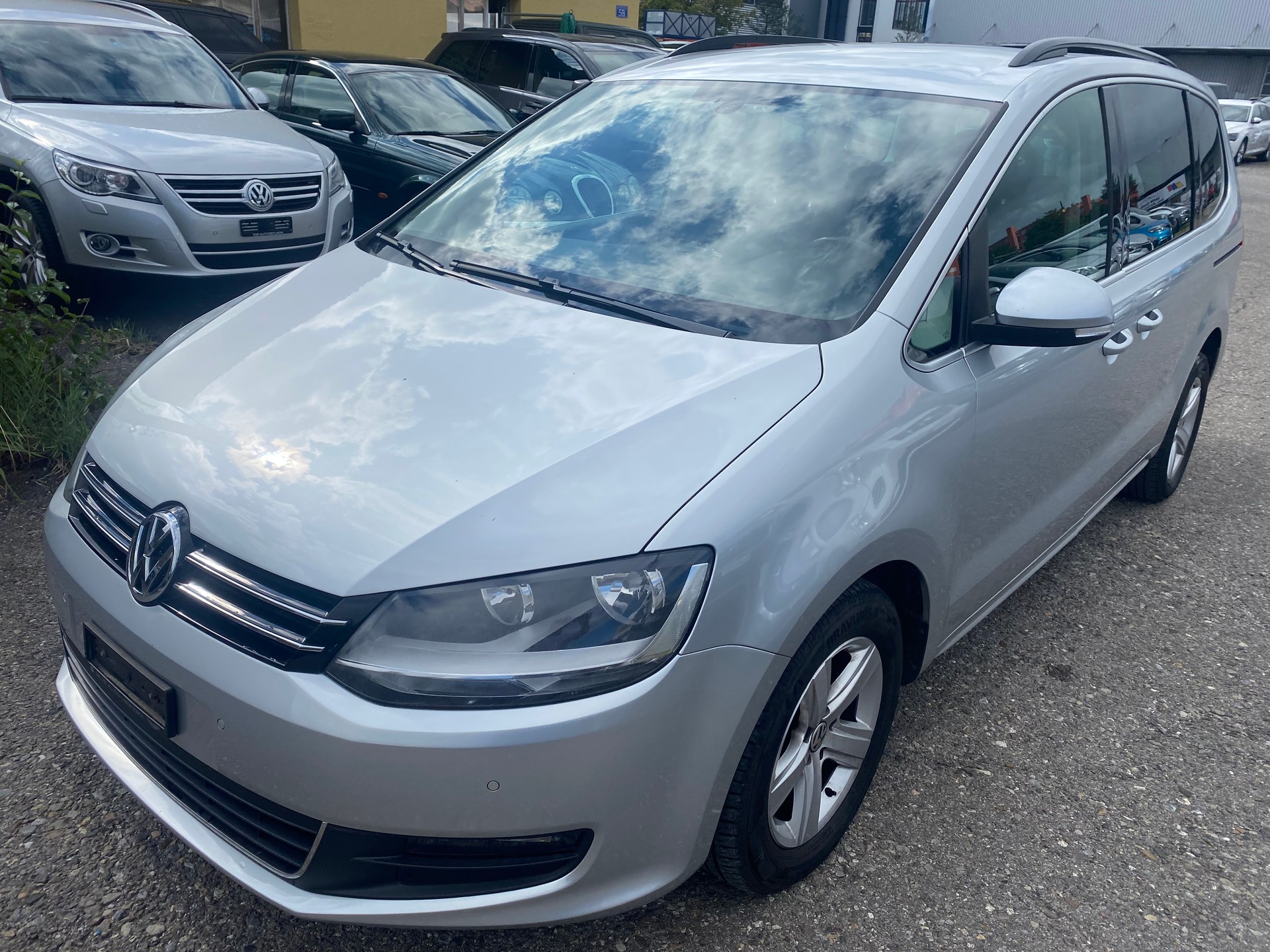 VW Sharan 2.0 TDI BlueMotion Technology Trendline-image-1