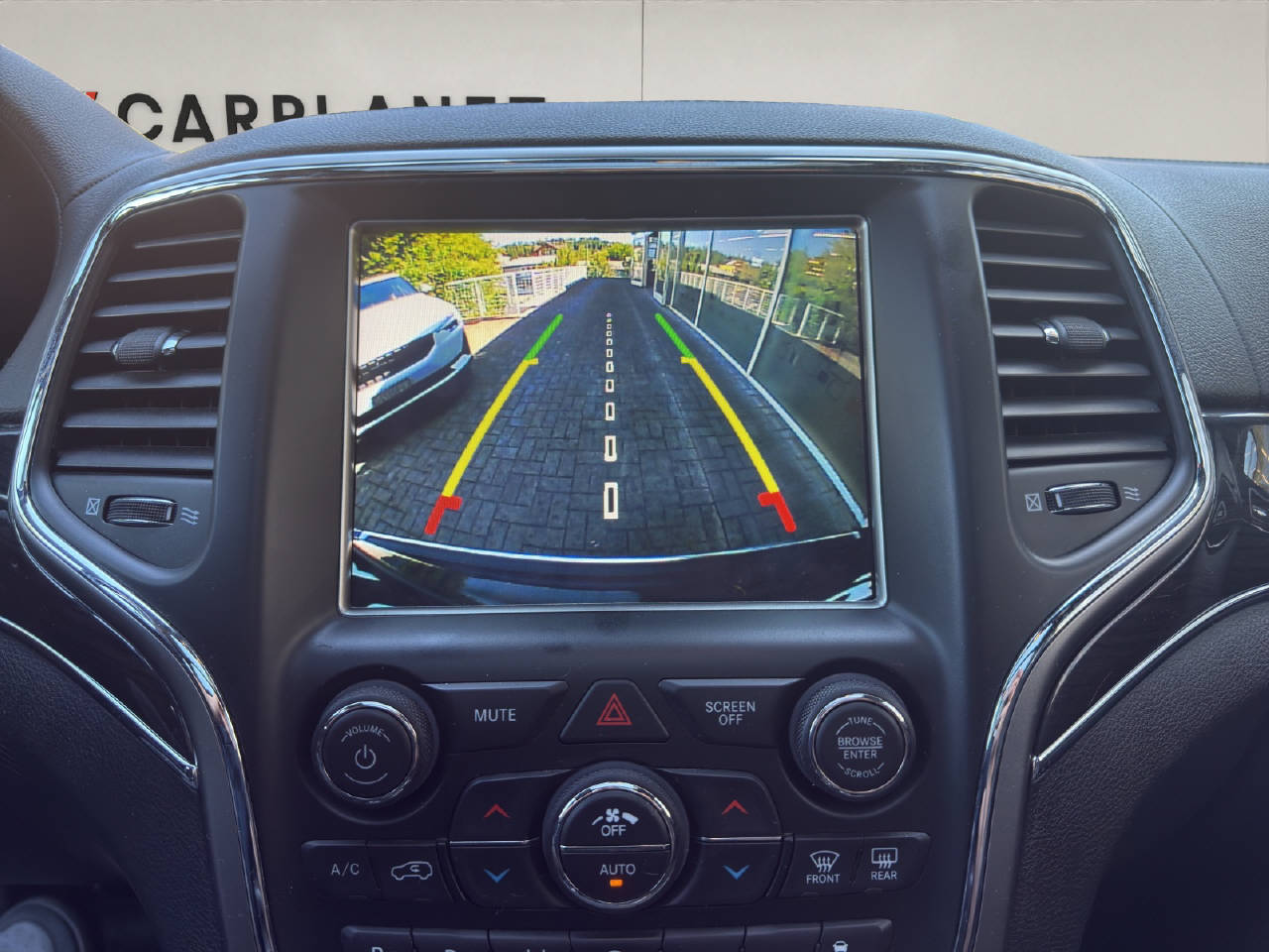 JEEP Grand Cherokee 3.0 CRD 250 Overland-image-11