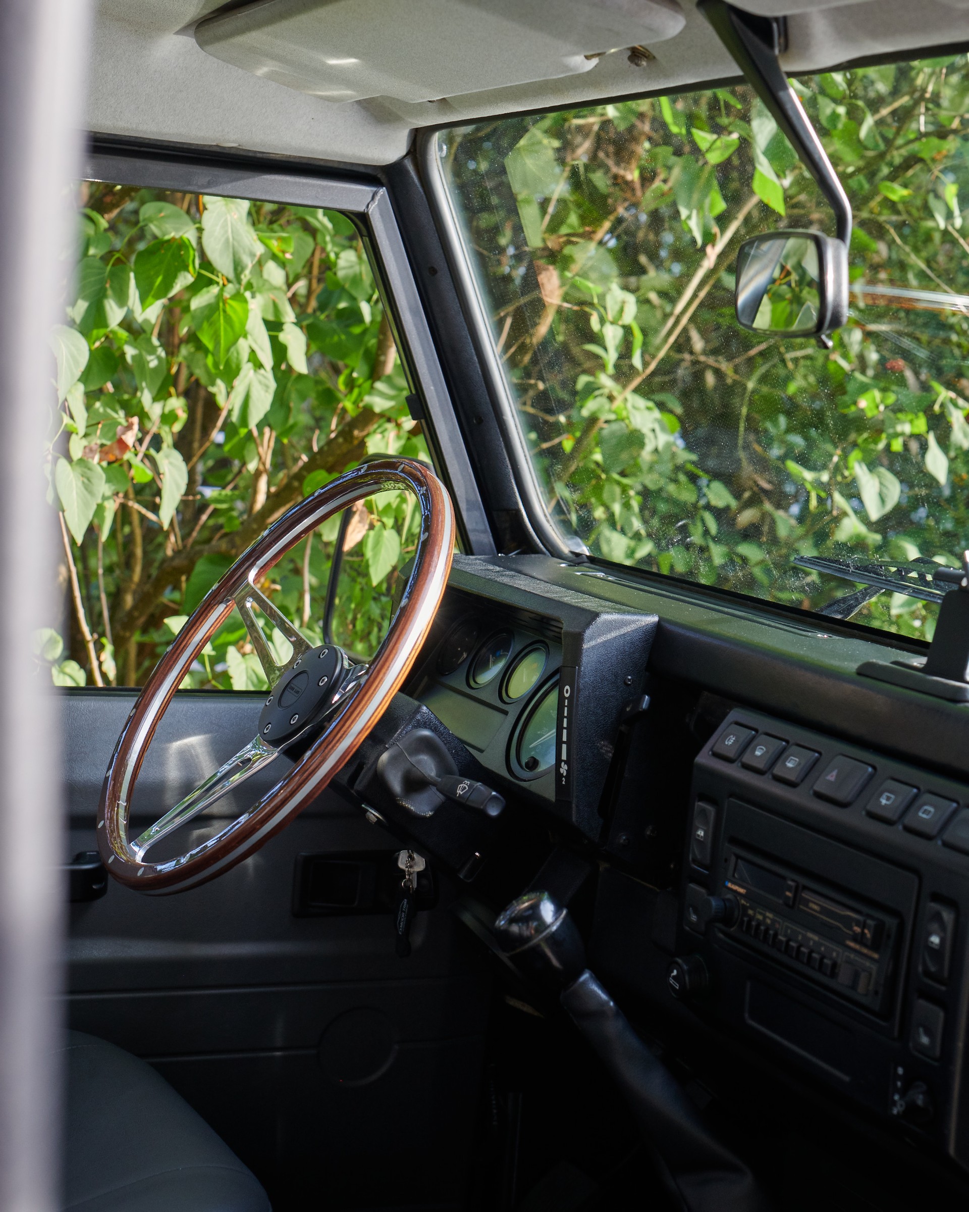 LAND ROVER 90 TD5-image-7