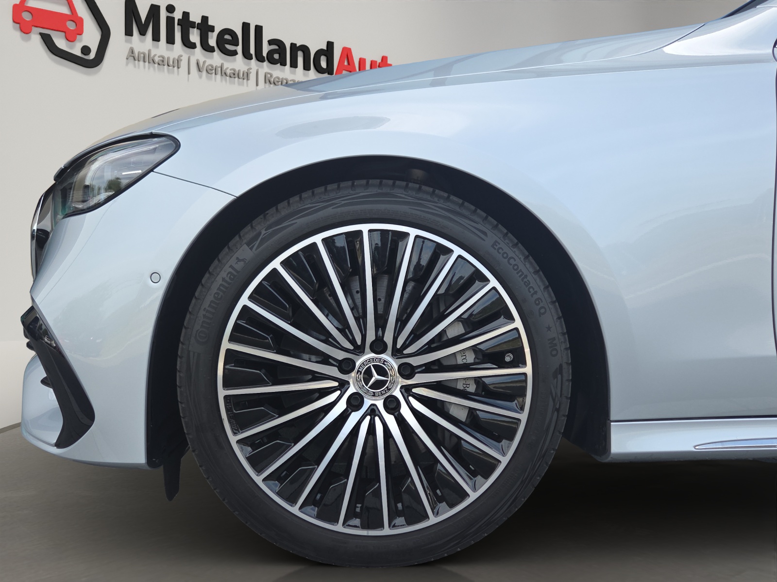 MERCEDES-BENZ E 450 d 4Matic 9G-Tronic-image-4