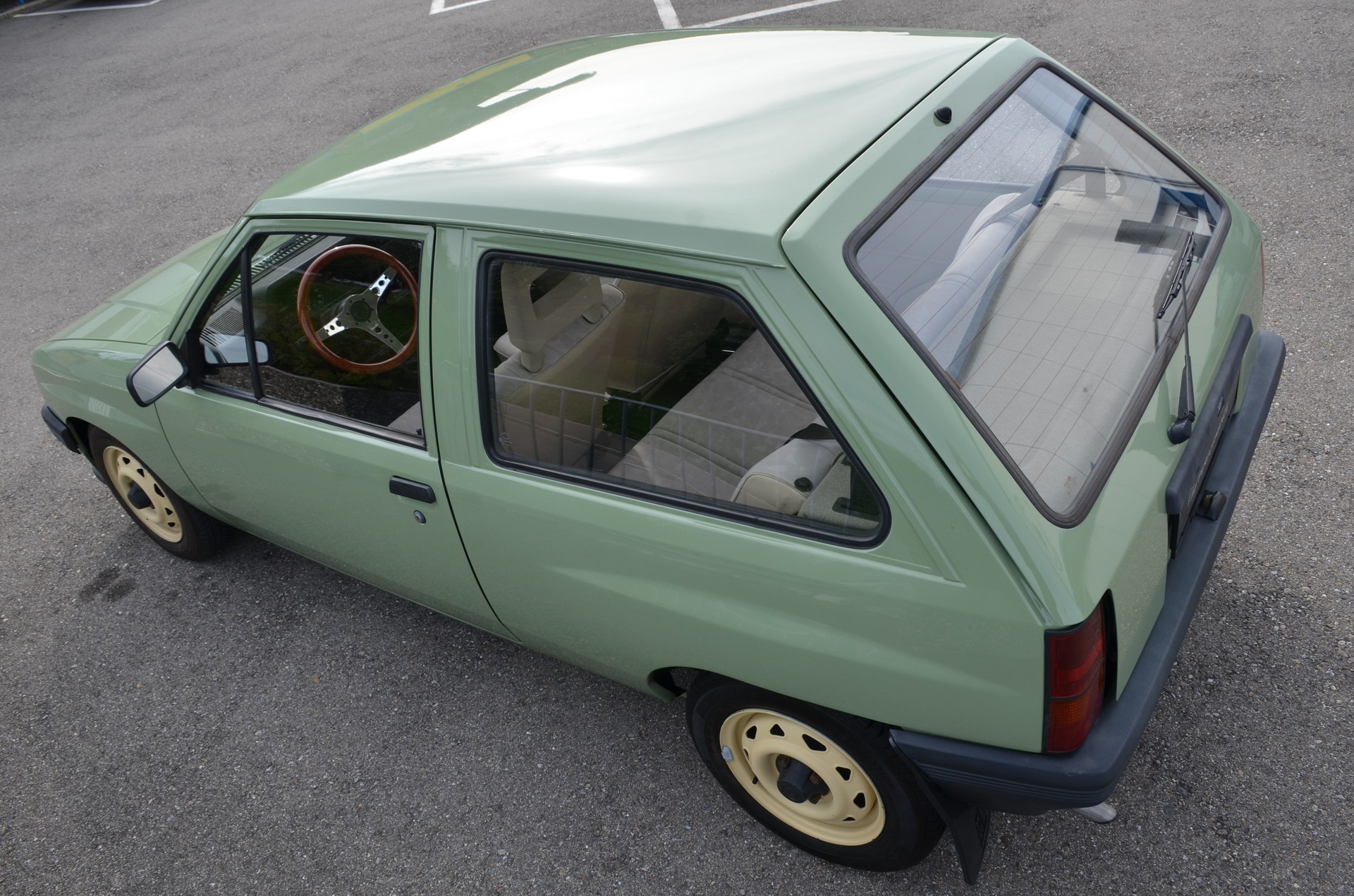 OPEL Corsa 1.2 Special-image-8