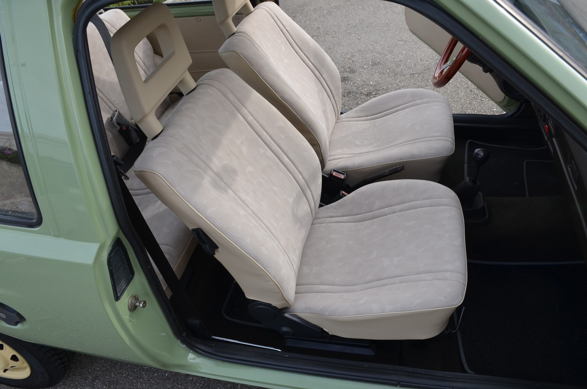 OPEL Corsa 1.2 Special-image-23