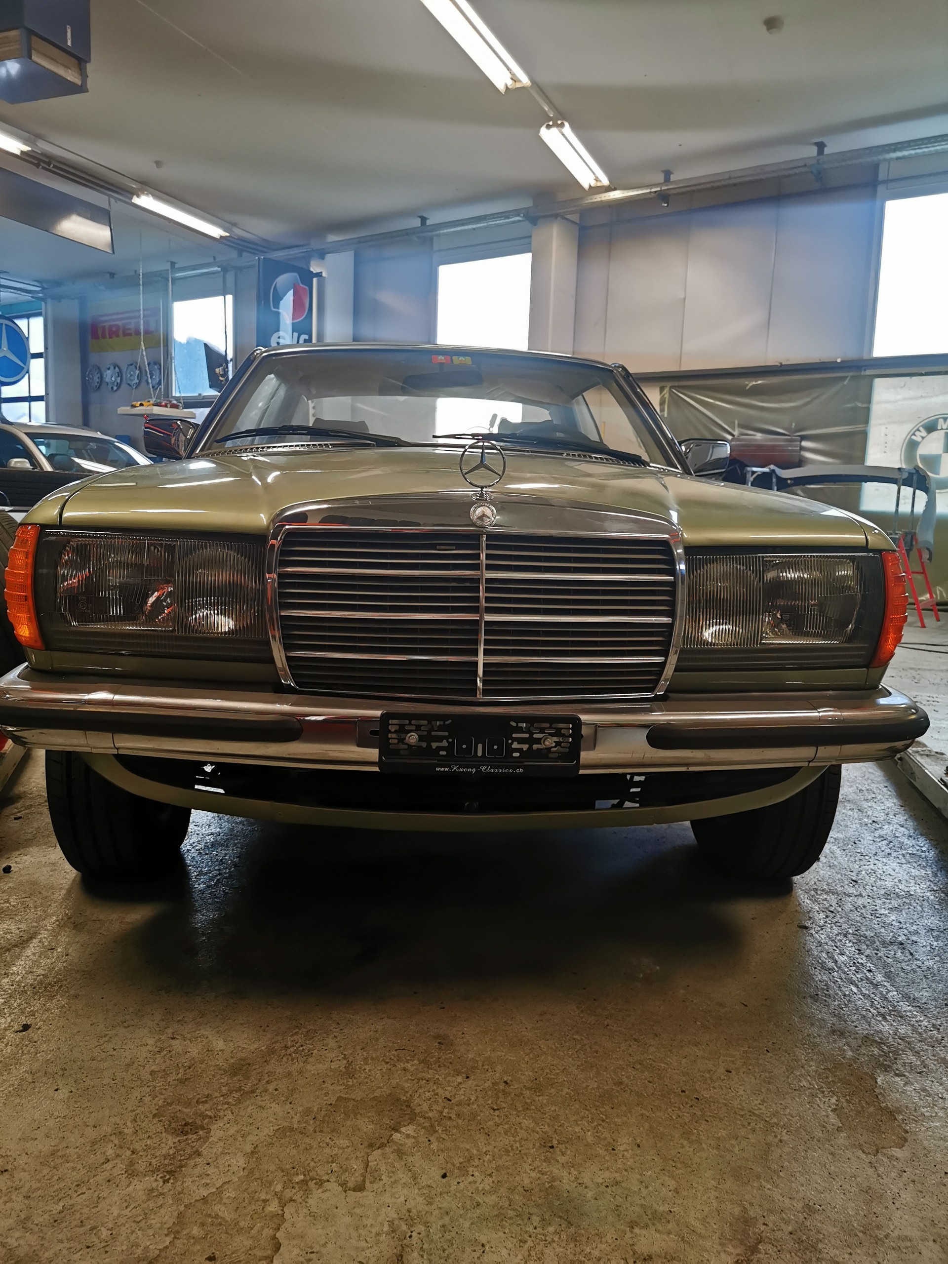 MERCEDES-BENZ 280 CE-image-0