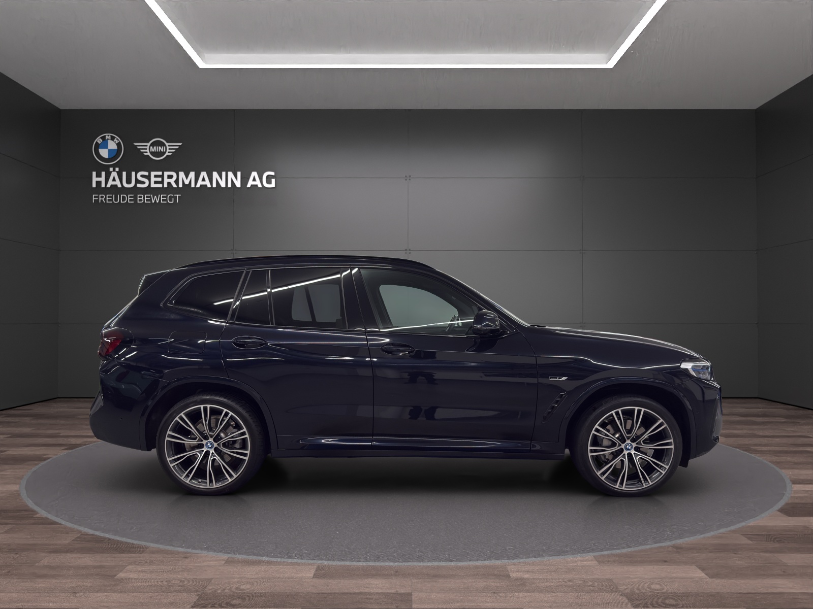BMW X3 30e xDrive M SPORT-image-3