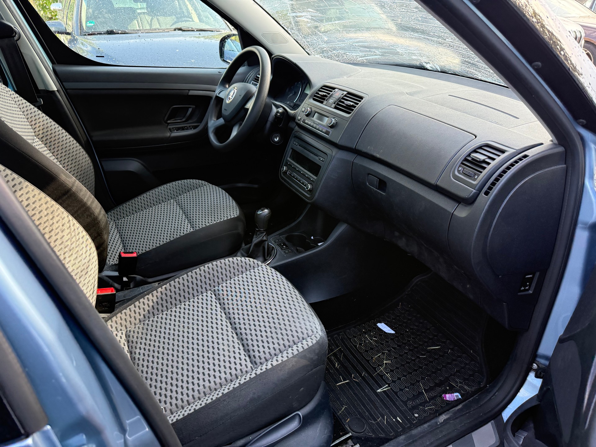 SKODA Roomster 1.2 TSI Fresh-image-7