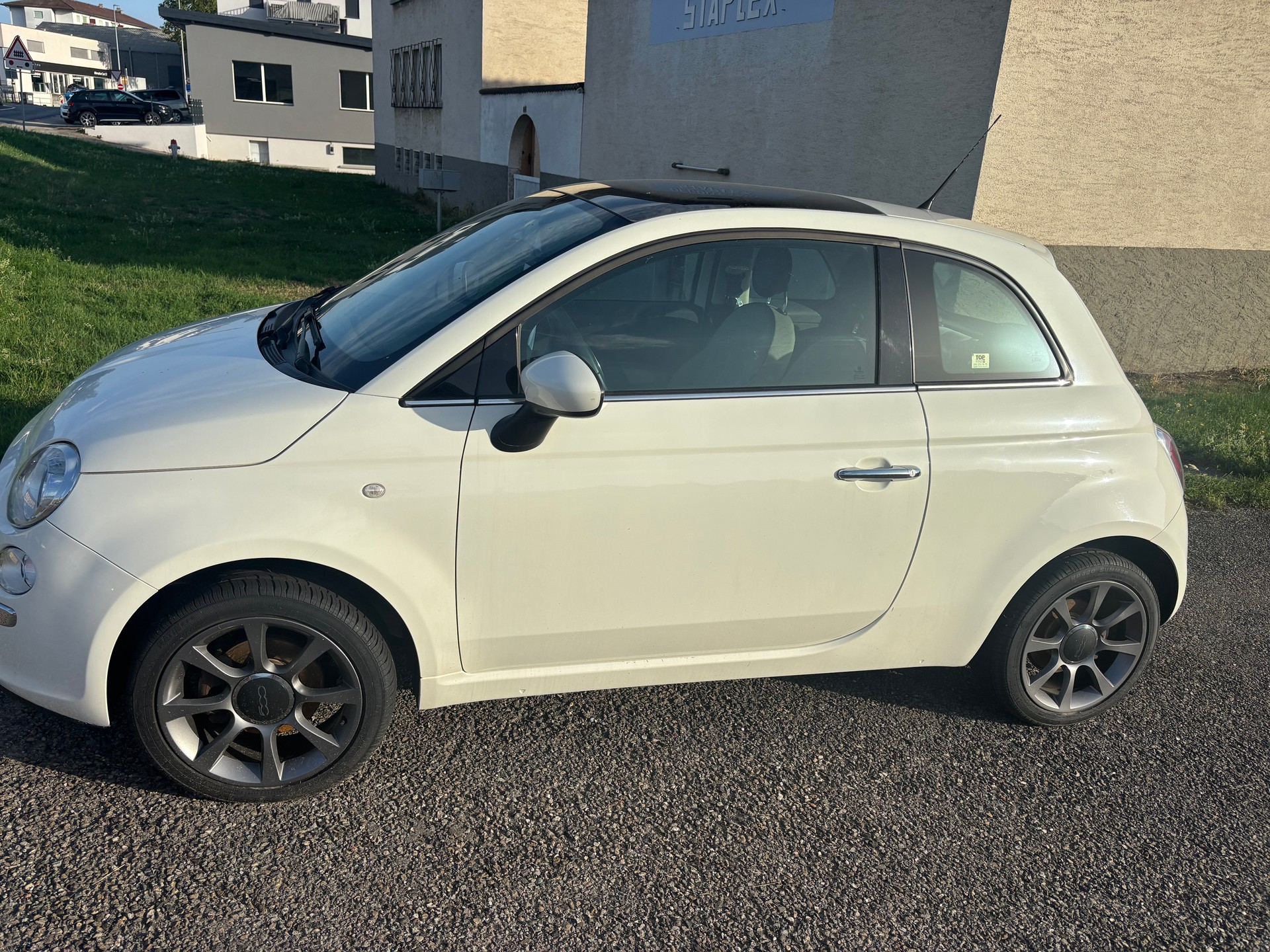 FIAT 1.4 16V Lounge-image-1