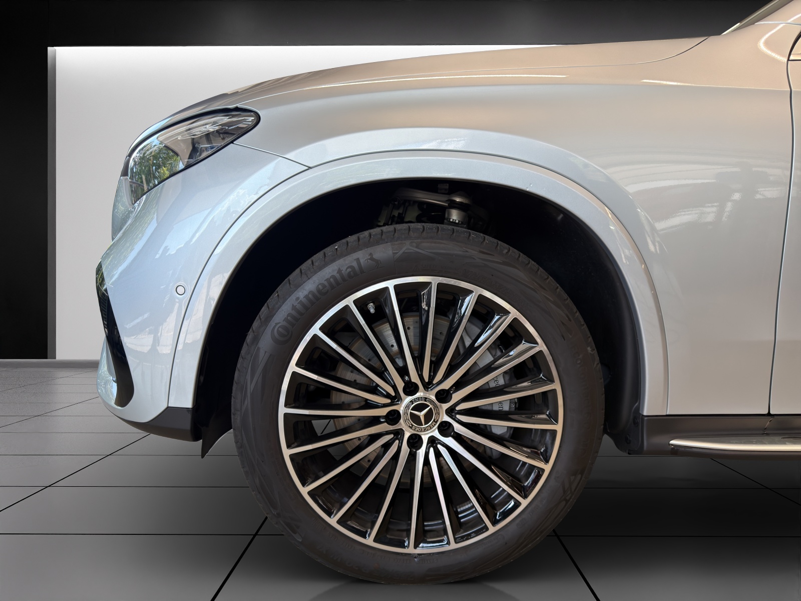 MERCEDES-BENZ GLC Coupé 300 e 4Matic 9G-Tronic-image-6