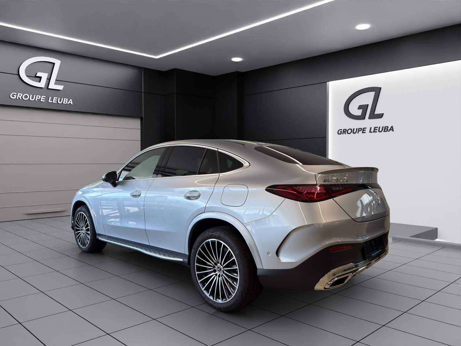 MERCEDES-BENZ GLC Coupé 300 e 4Matic 9G-Tronic-image-3