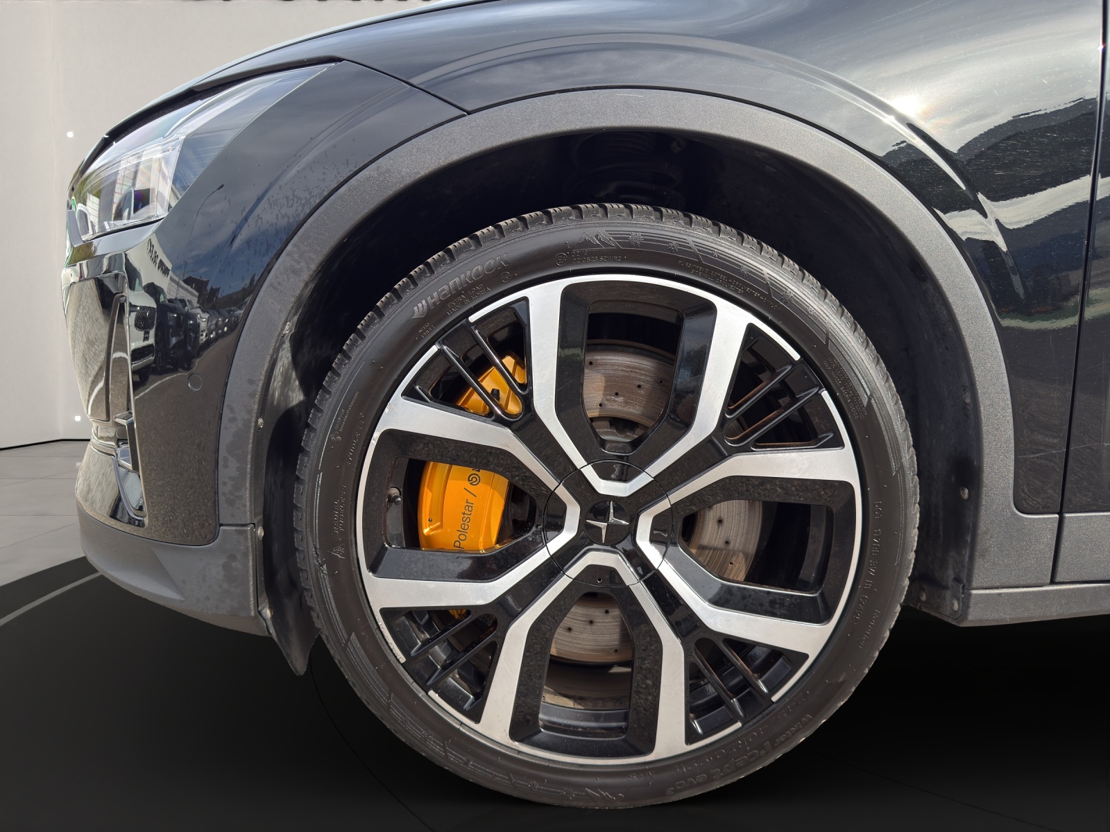 POLESTAR 2 Long Range Dual Motor Performance-image-6