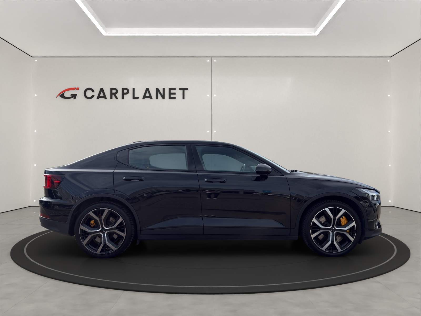 POLESTAR 2 Long Range Dual Motor Performance-image-1