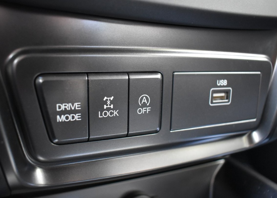 KGM-SsangYong Tivoli 1.5 T GDI Steel Automat-image-17