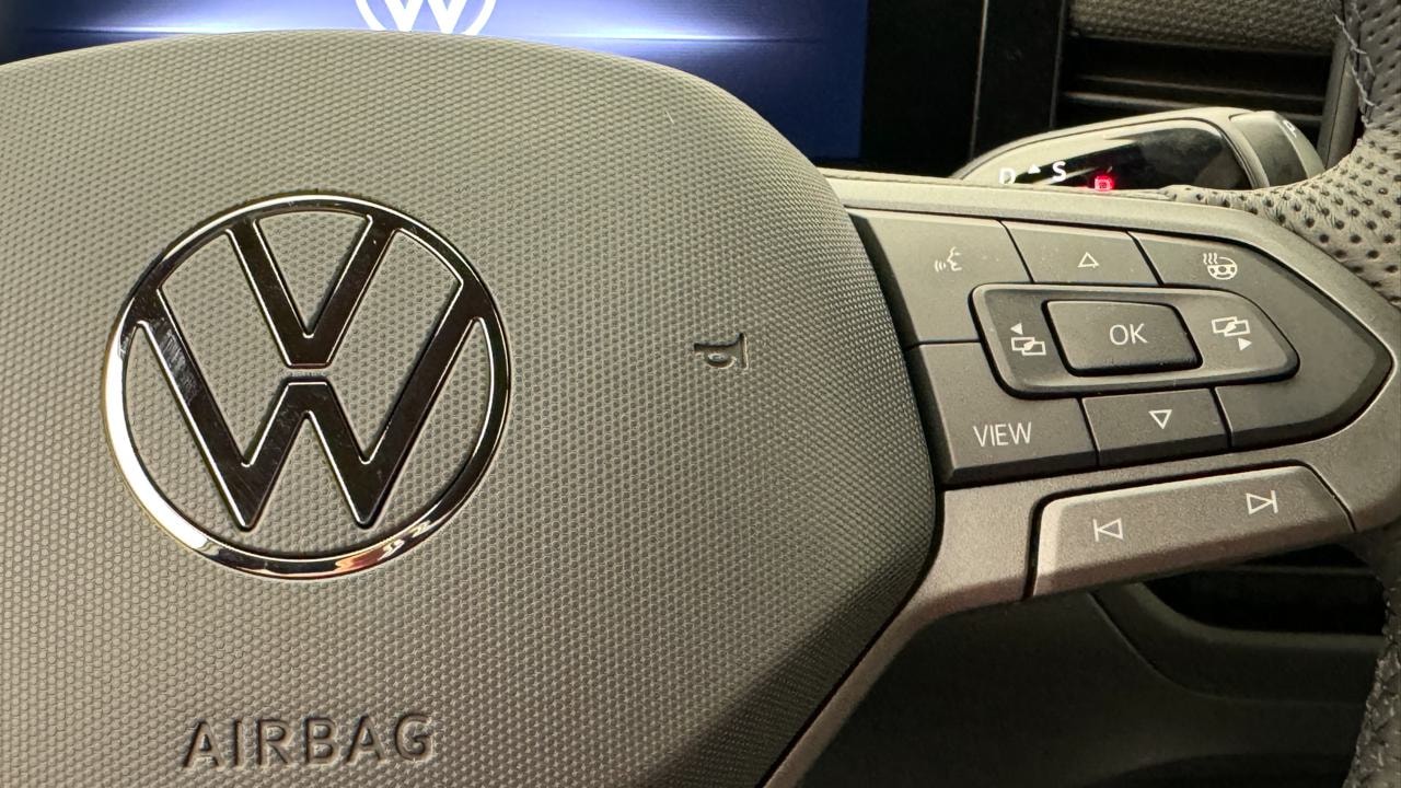 VW T-Roc 1.5 eTSI mHEV R-Line DSG-image-9