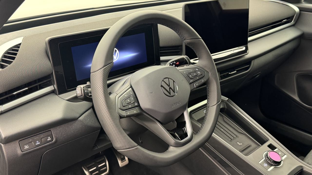 VW T-Roc 1.5 eTSI mHEV R-Line DSG-image-6