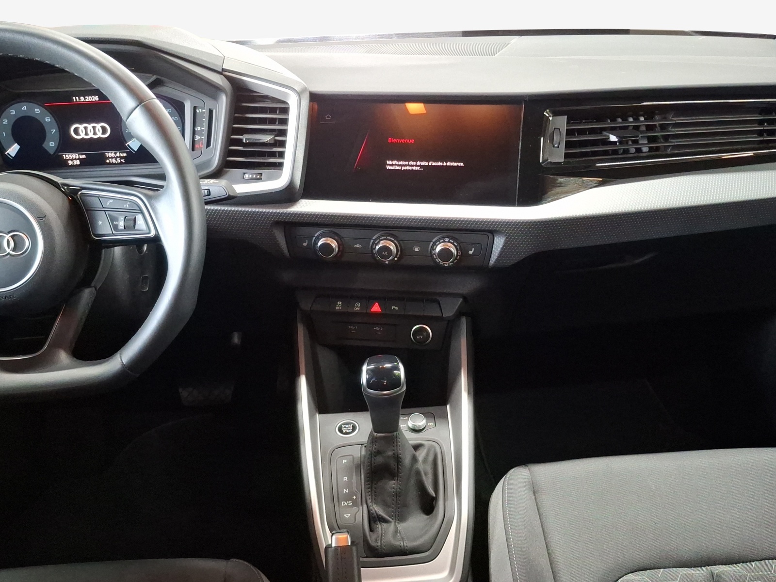 AUDI A1 Sportback 30 TFSI Attraction S-tronic-image-10