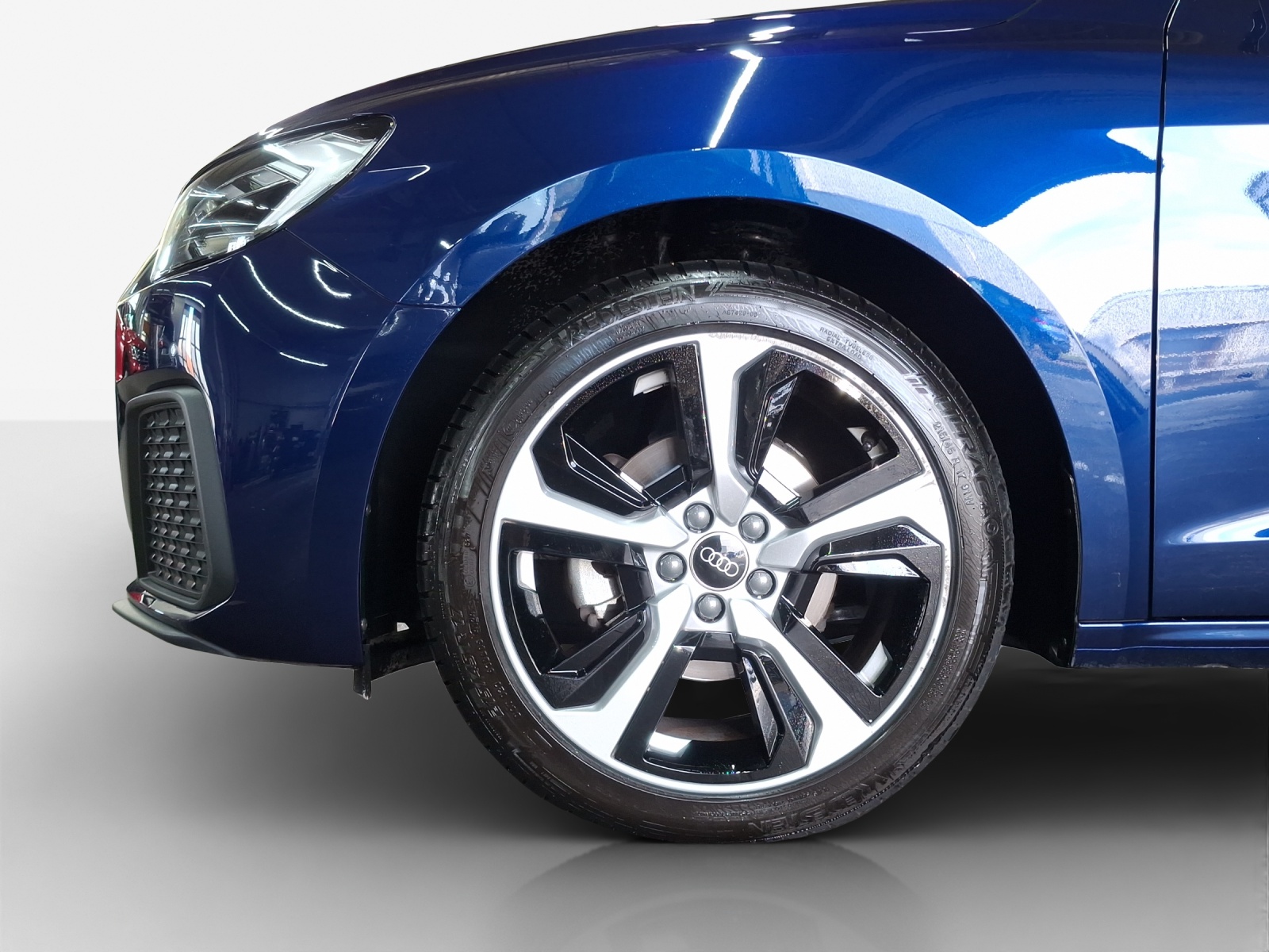 AUDI A1 Sportback 30 TFSI Attraction S-tronic-image-13