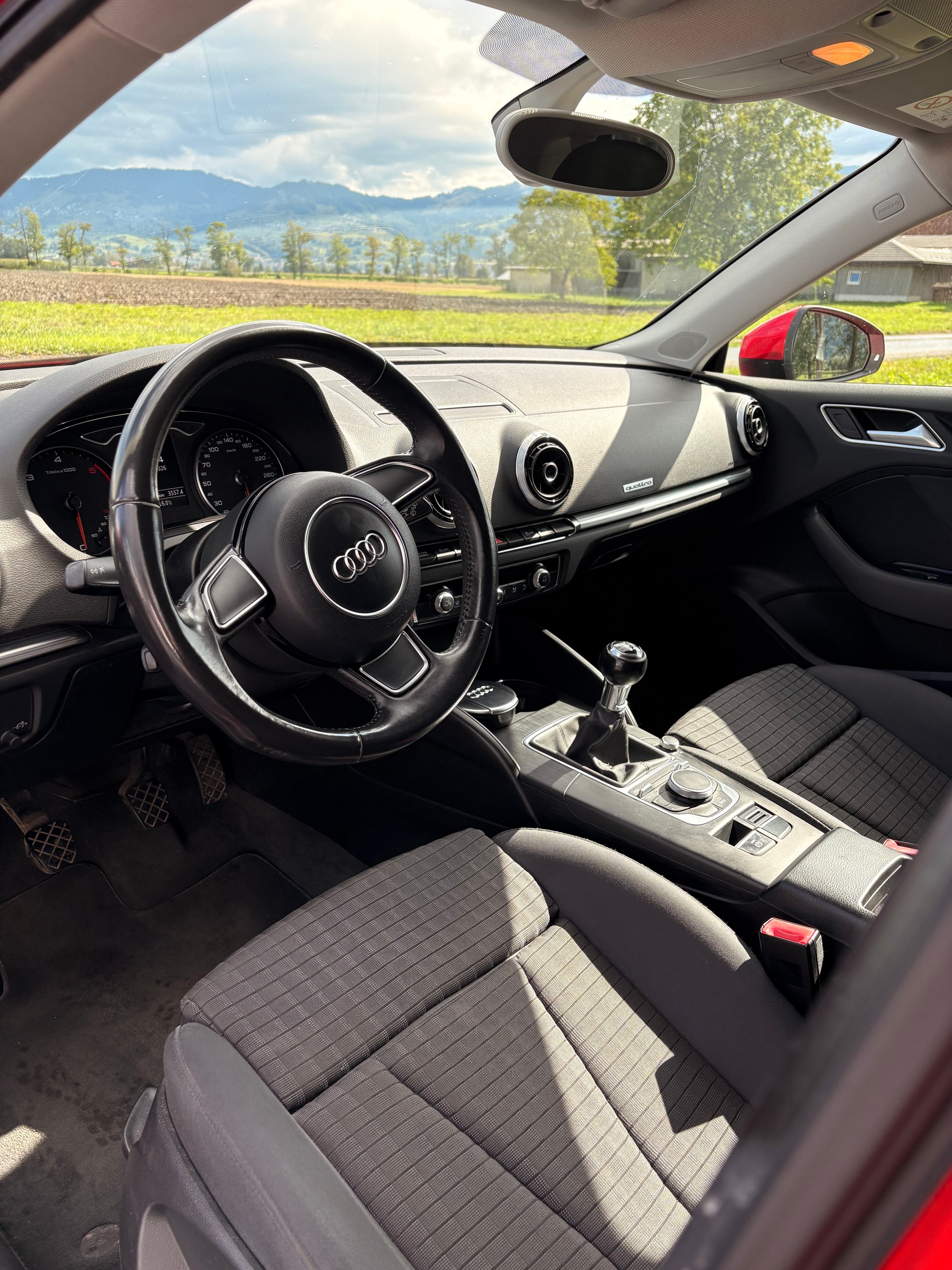 AUDI SB Quattro 2.0 TDI-image-2