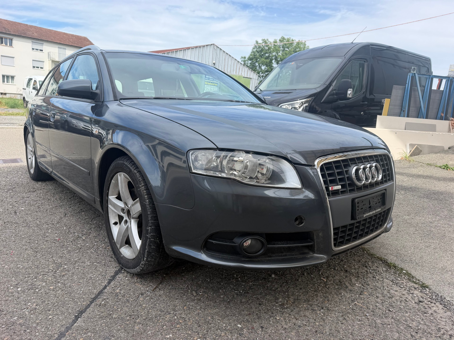 AUDI A4 Avant 1.9 TDI-image-0
