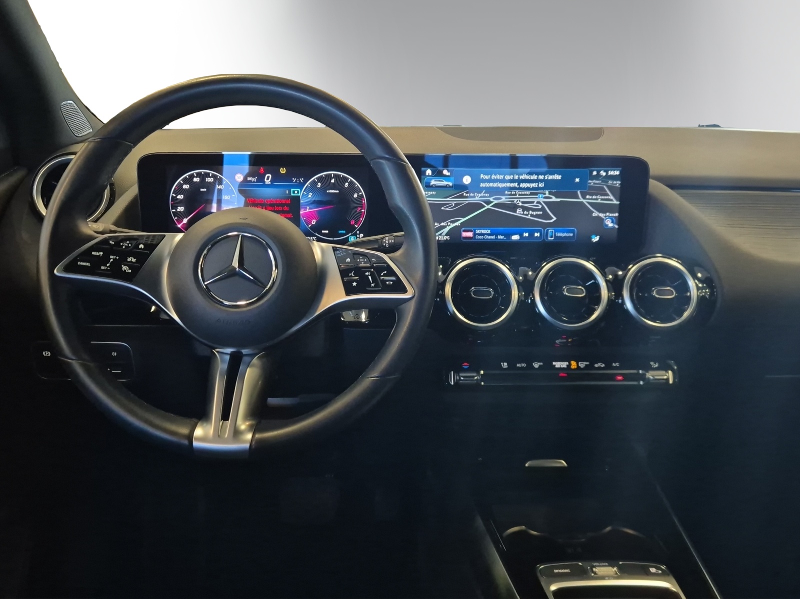MERCEDES-BENZ B 200 7G-DCT-image-11