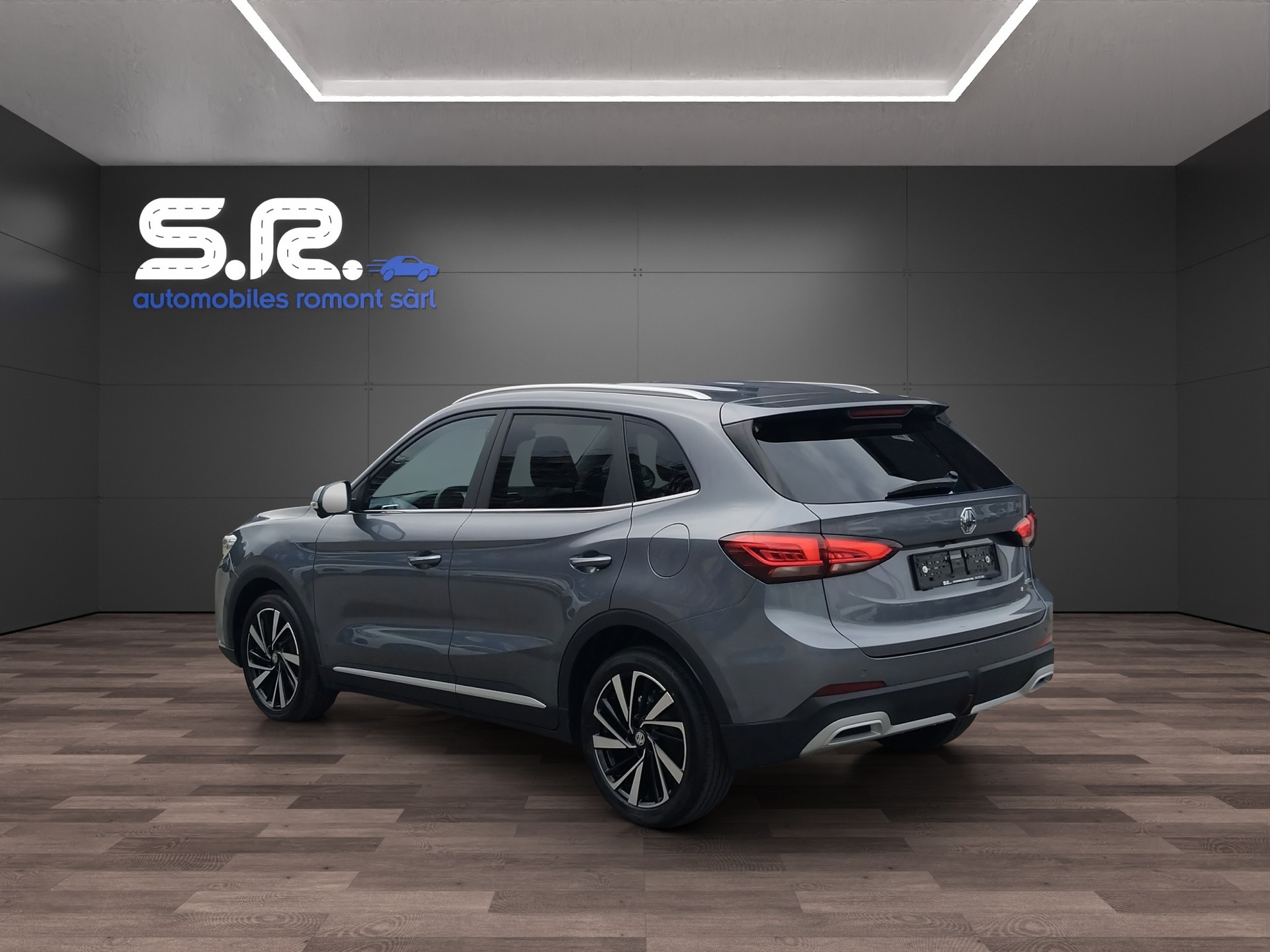 MG ZS 1.5 HEV Luxury-image-4