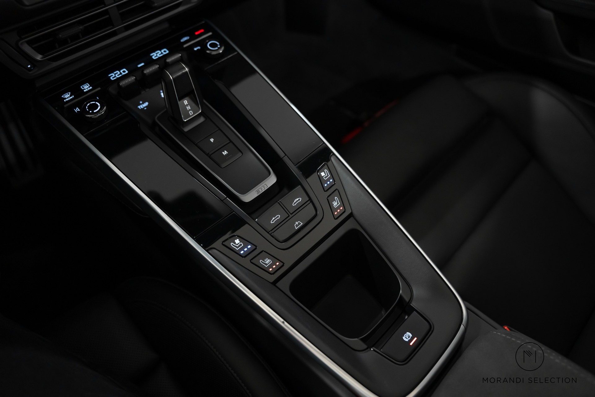 PORSCHE 911 Cabriolet 3.7 Turbo S PDK-image-27