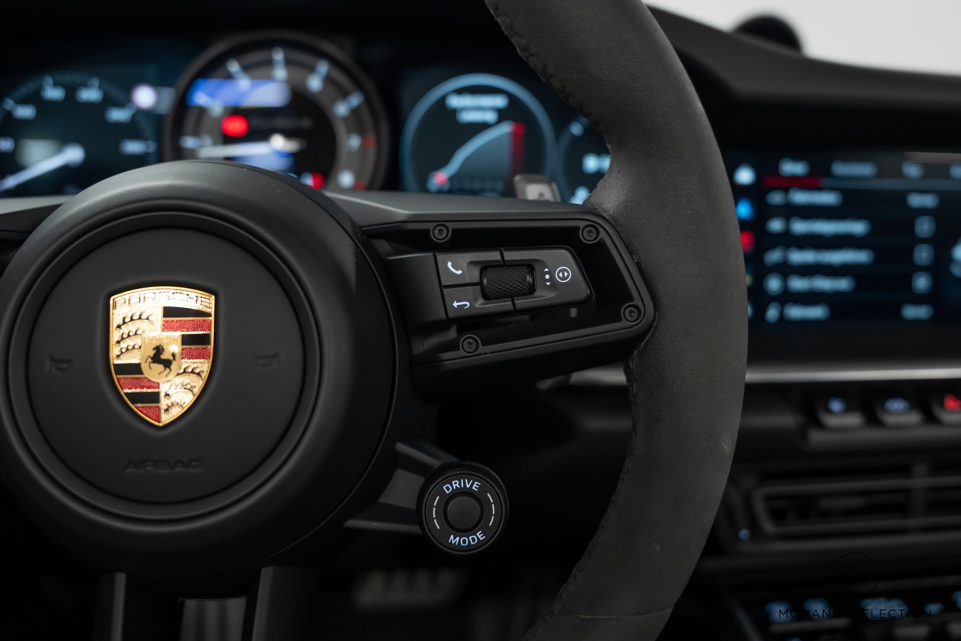 PORSCHE 911 Cabriolet 3.7 Turbo S PDK-image-24