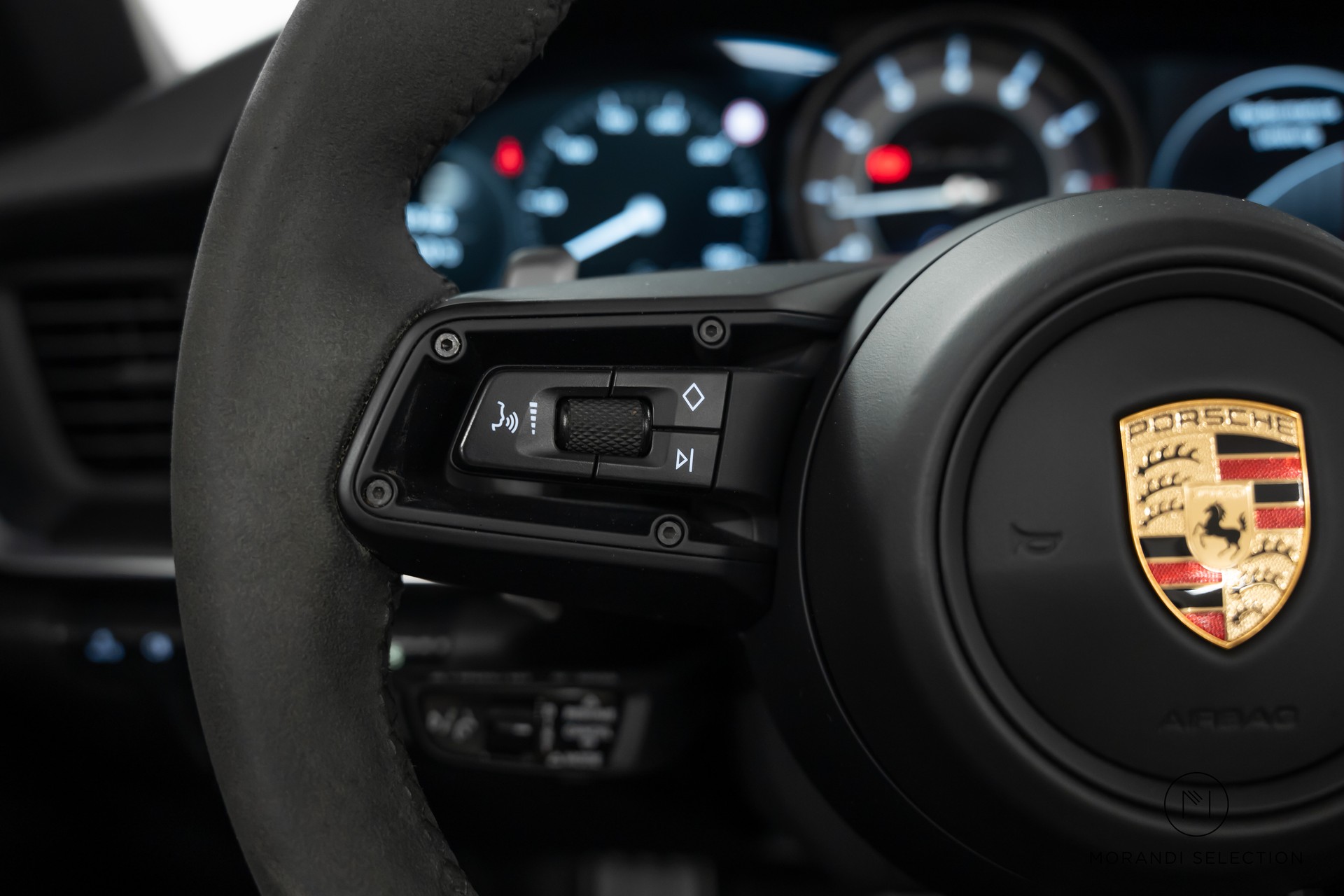 PORSCHE 911 Cabriolet 3.7 Turbo S PDK-image-23