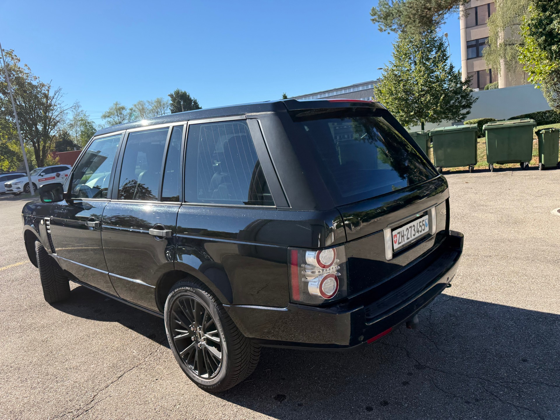 LAND ROVER Range Rover 4.4 TDV8 Autobiography Black Automatic-image-8