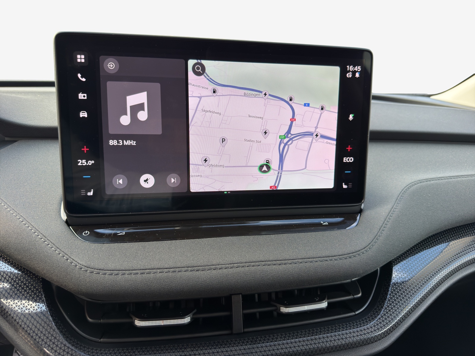 SKODA Elroq 60 Essence-image-10