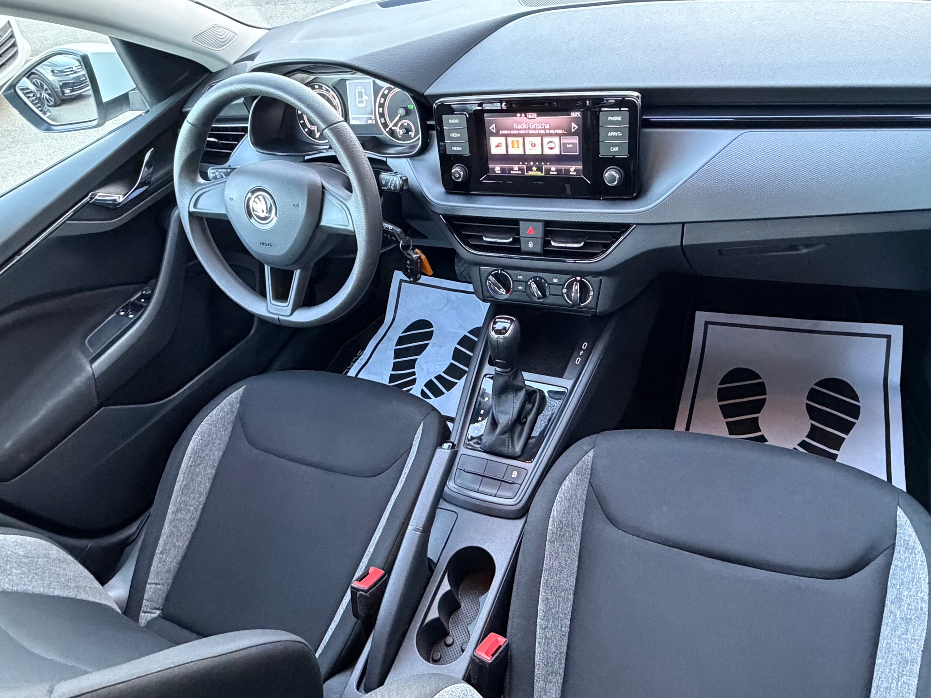 SKODA Scala 1.6 TDI 115PS, DSG Frisch MFK und Service-image-10