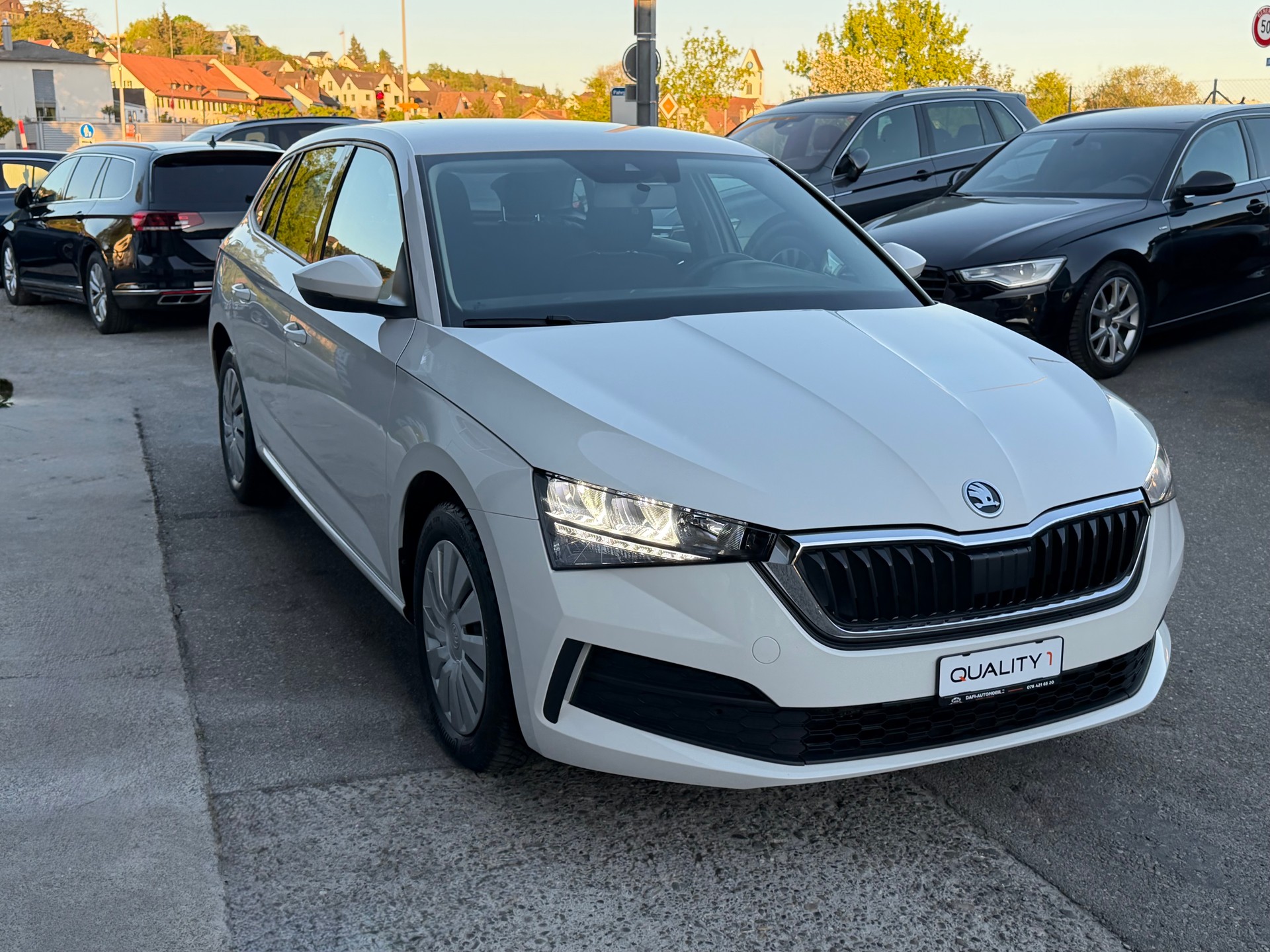 SKODA Scala 1.6 TDI 115PS, DSG Frisch MFK und Service-image-2