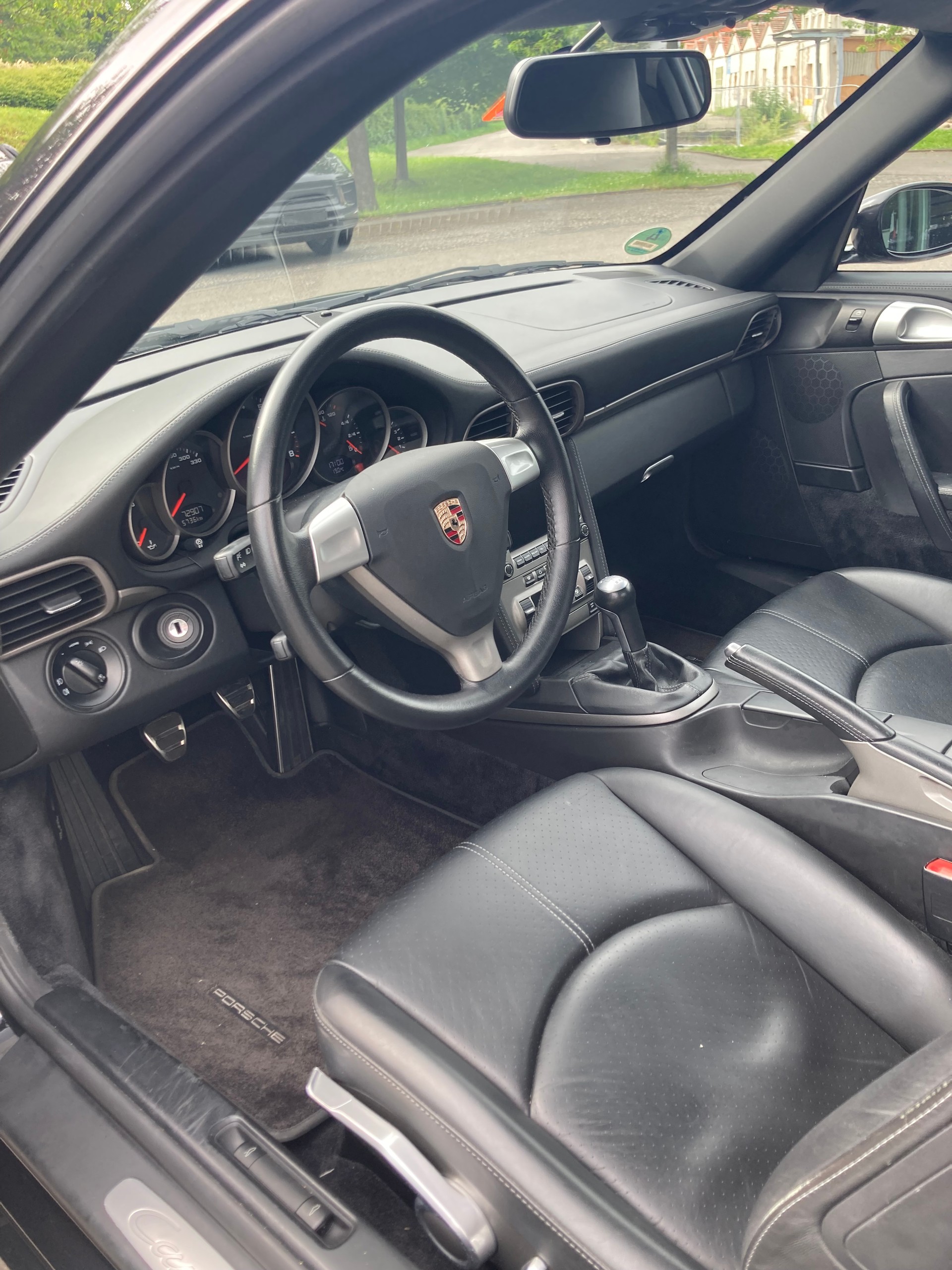 PORSCHE 3.6 Carrera-image-7